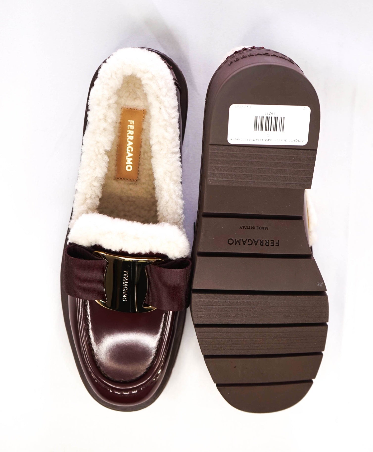 $1,190 Ferragamo Vara Bow Genuine Shearling Lined Loafer 6 C