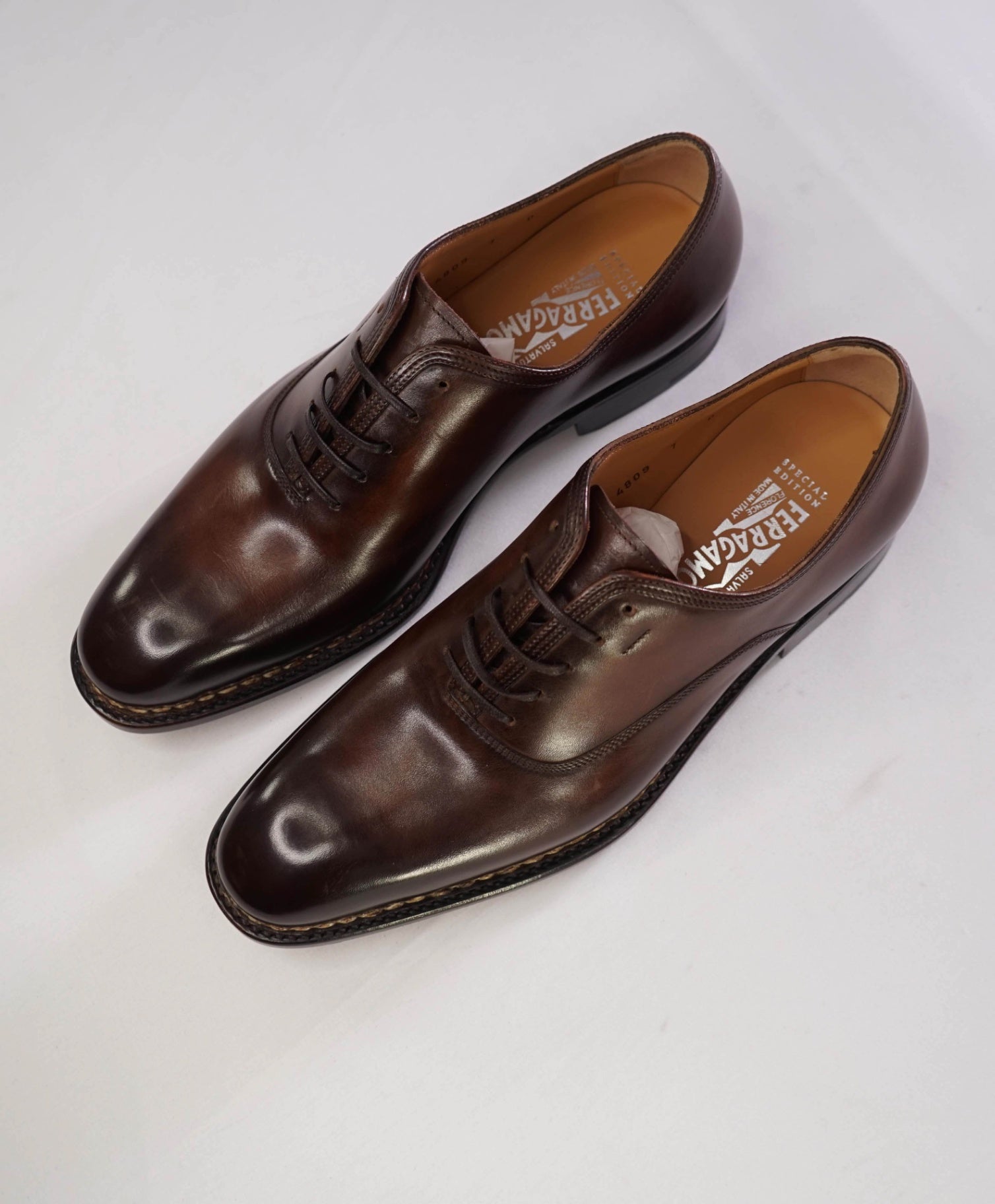$1,495 Salvatore Ferragamo "TRAMEZZA" Special Edition Brown Oxfords 7 D