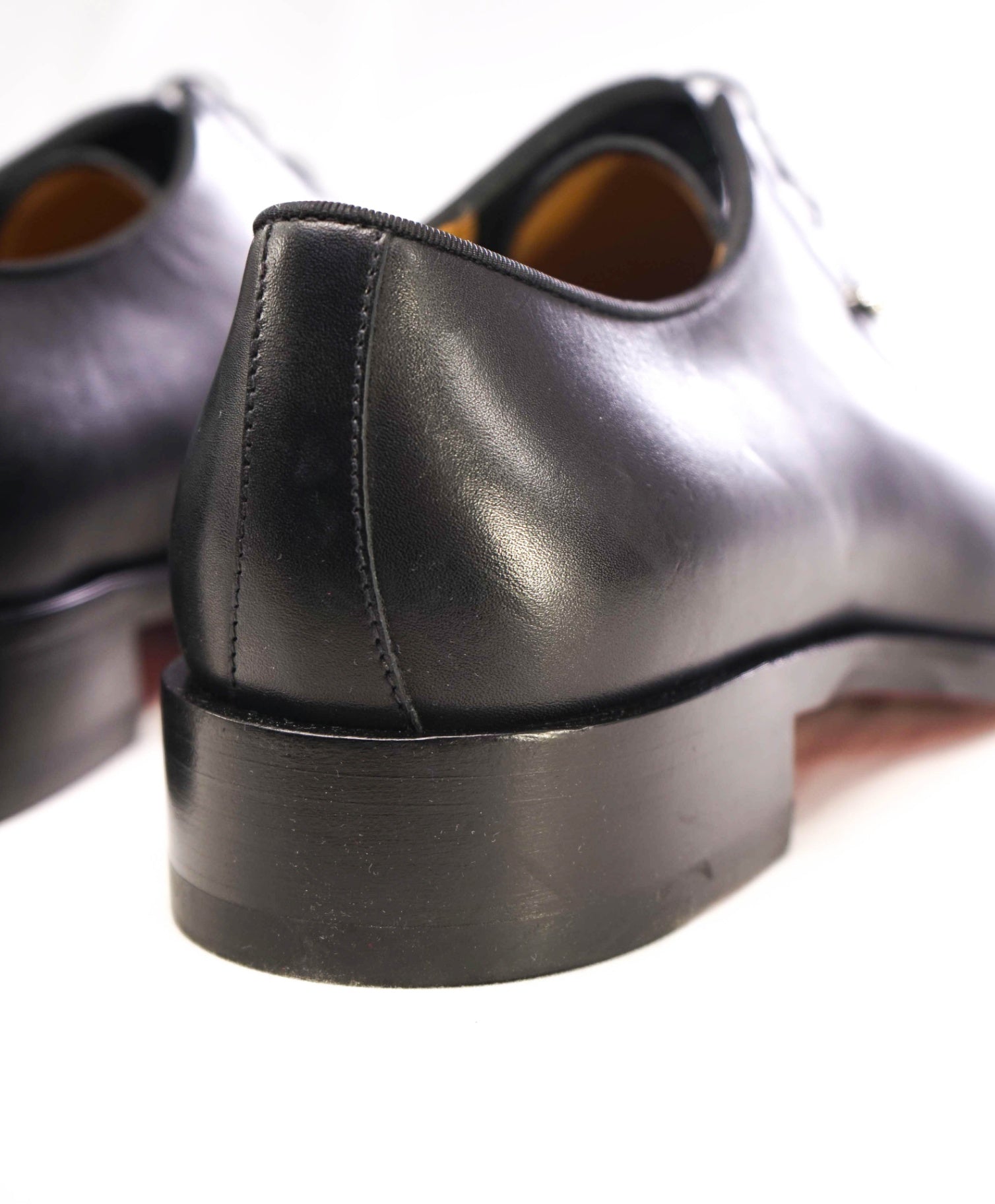 $1,250 Christian Louboutin "Chambeliss" Black Leather Oxfords US 9 (42EU)