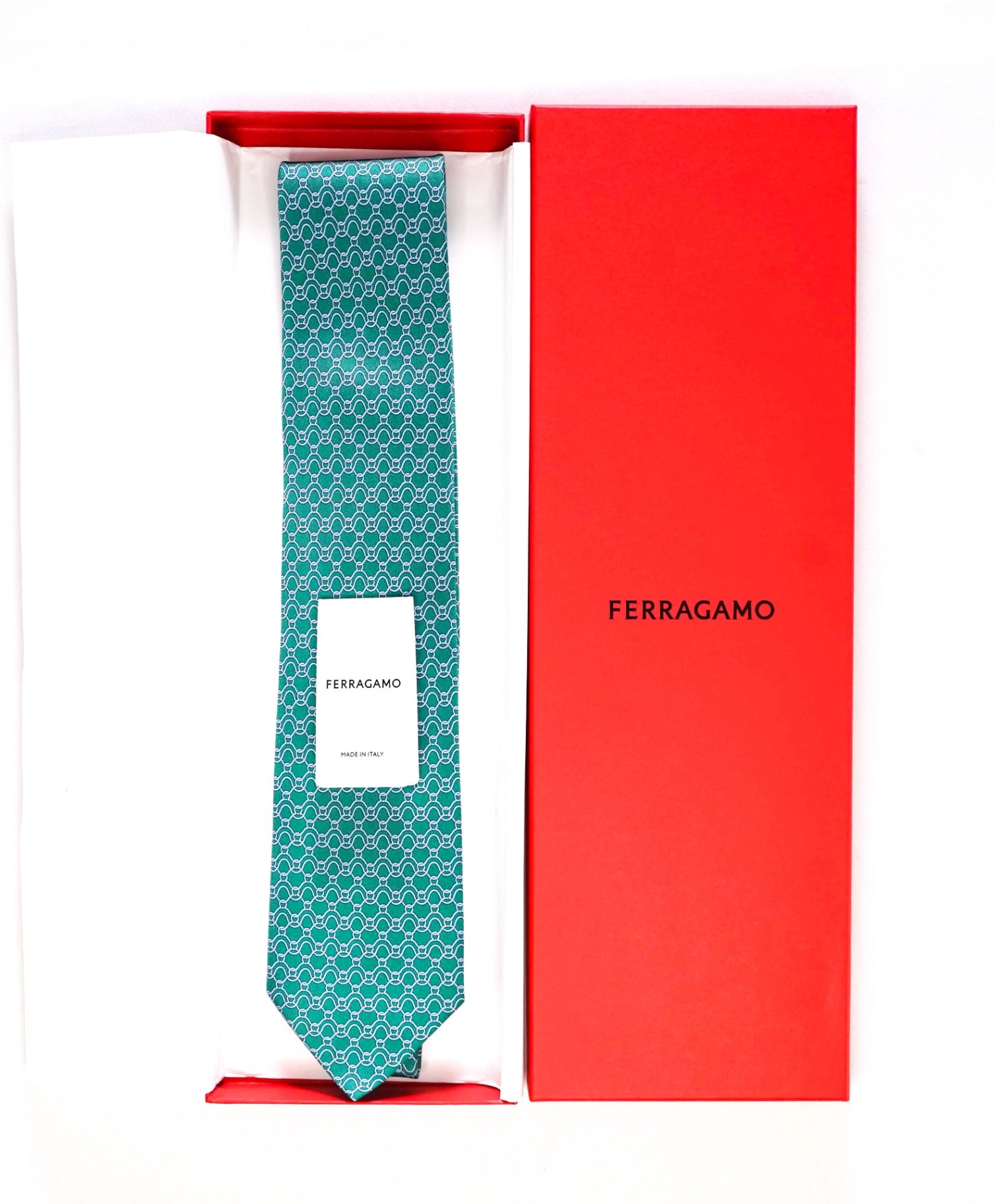 $220 Ferragamo Green Gancini Silk Tie 3.25"