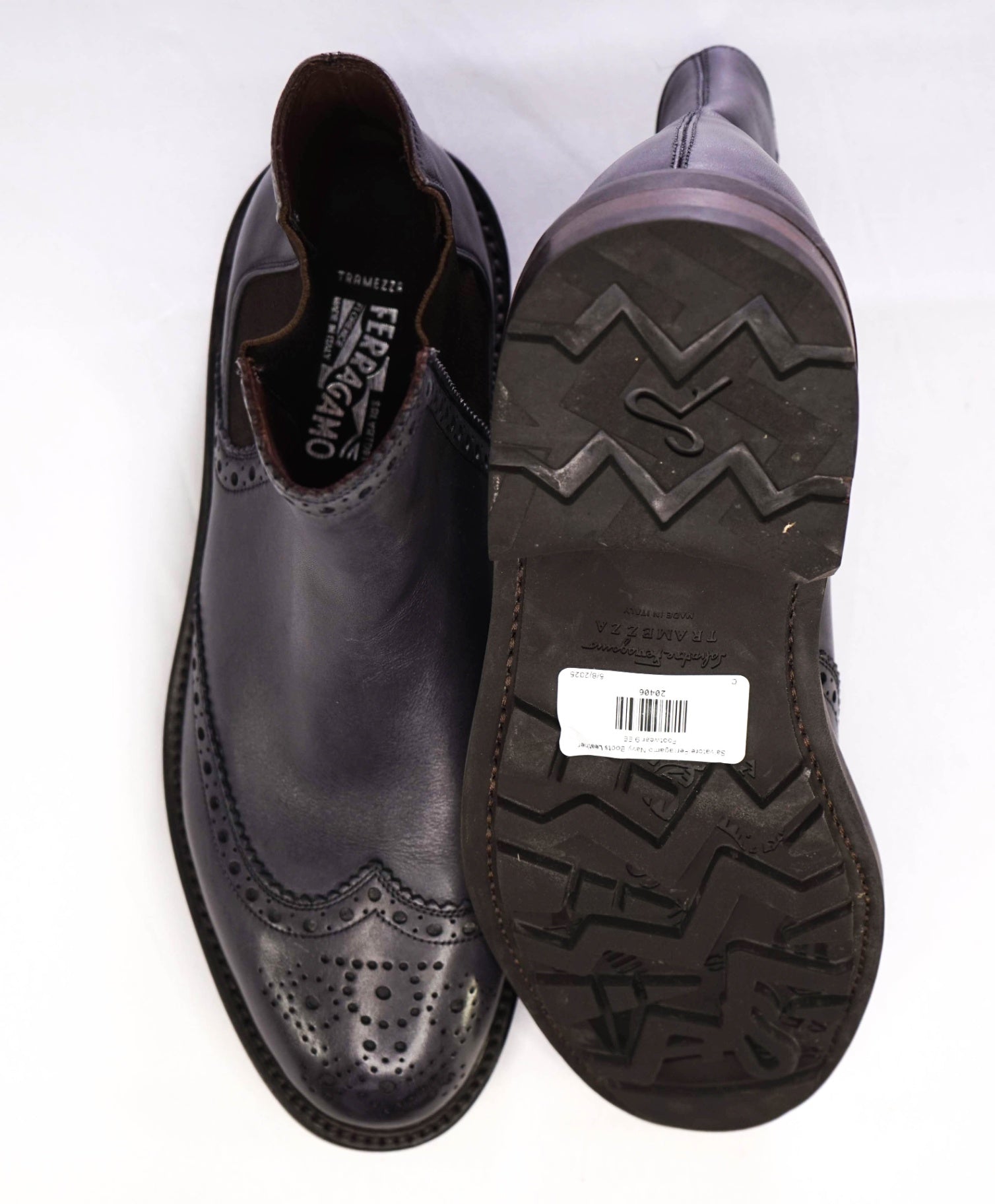 $1,190 Salvatore Ferragamo "TRAMEZZA" Navy Ankle Boots Leather 9 EE