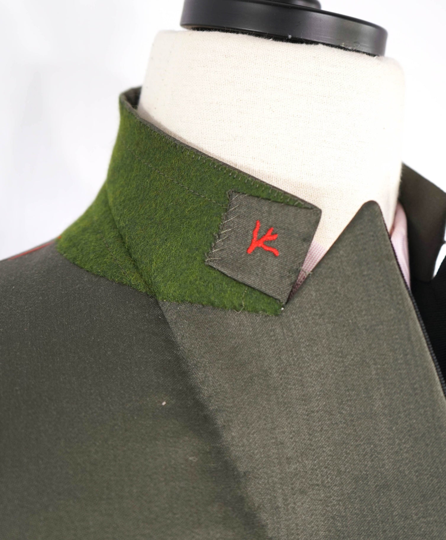 $5,400 ISAIA Moss Green Peak Lapel Wool Dinner Jacket Blazer 38R