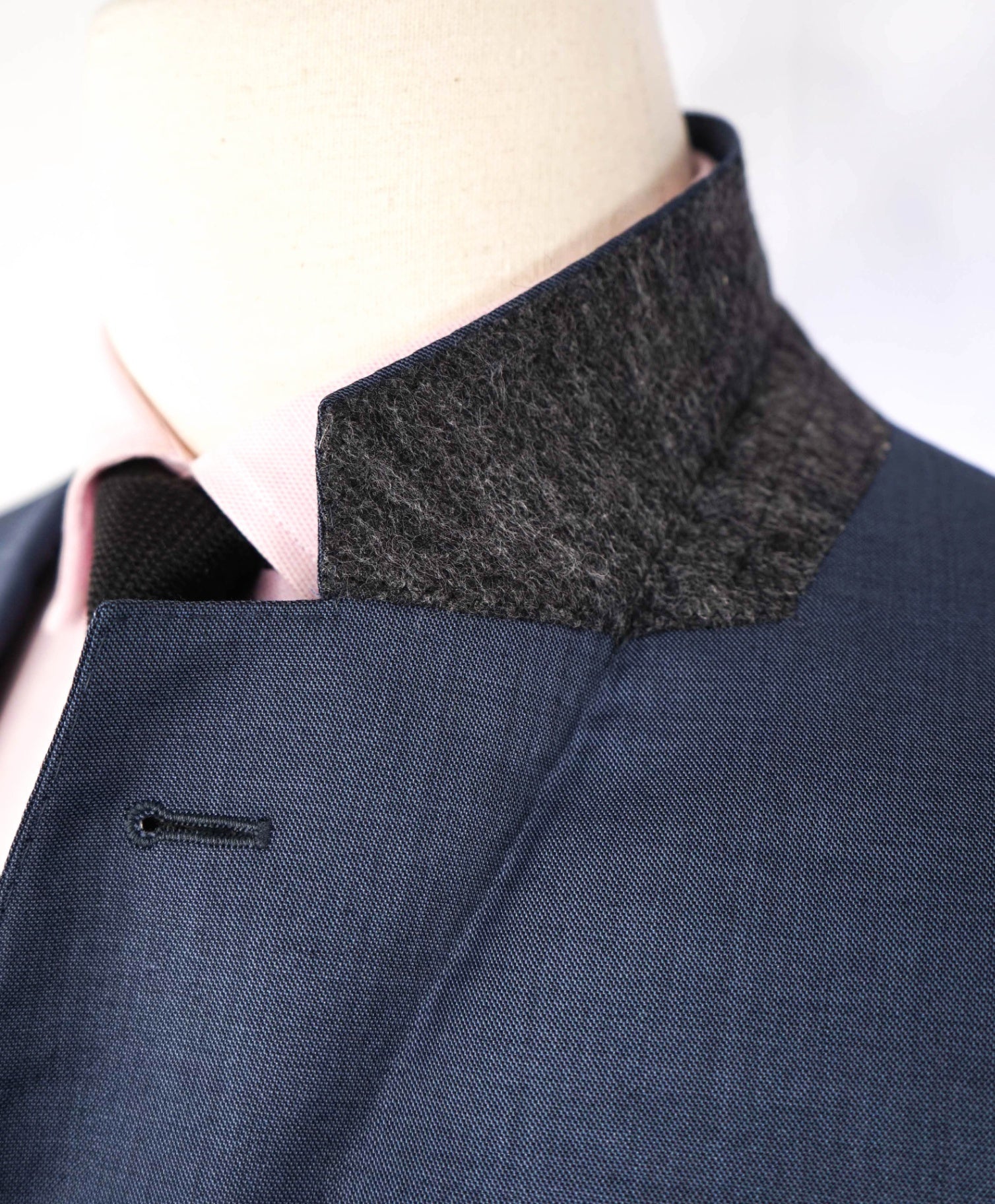 GIORGIO ARMANI - Pastel Blue “SOFT” Collection Suit Super 160's - 48R