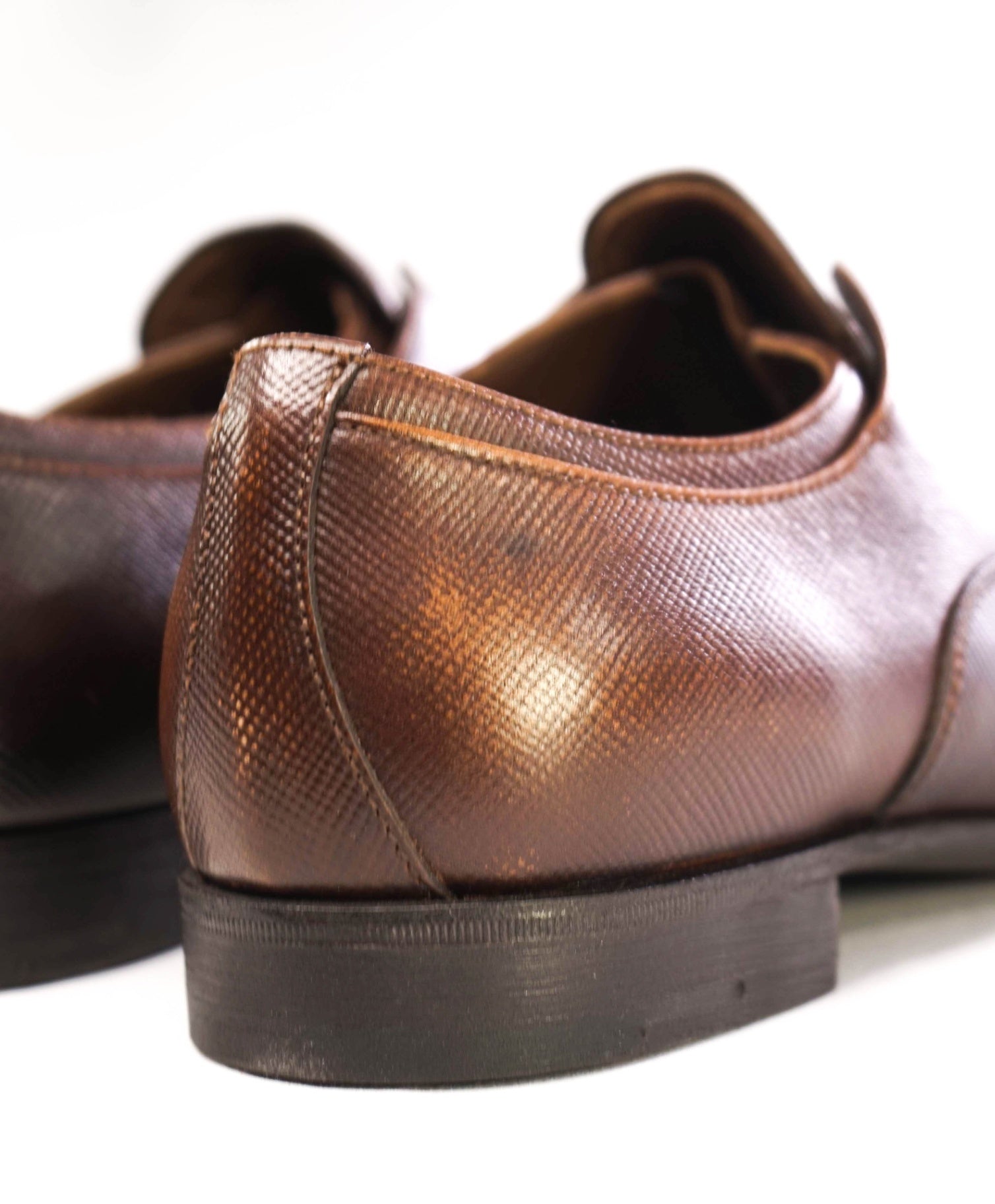 $1,100 Prada Brown Grained Hand Patina Leather Oxfords US 10 (9UK)