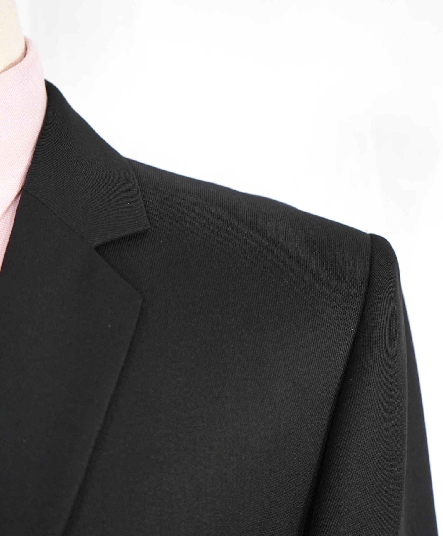 $2,495 FENDI Solid Black LOGO TAPE Blazer 42