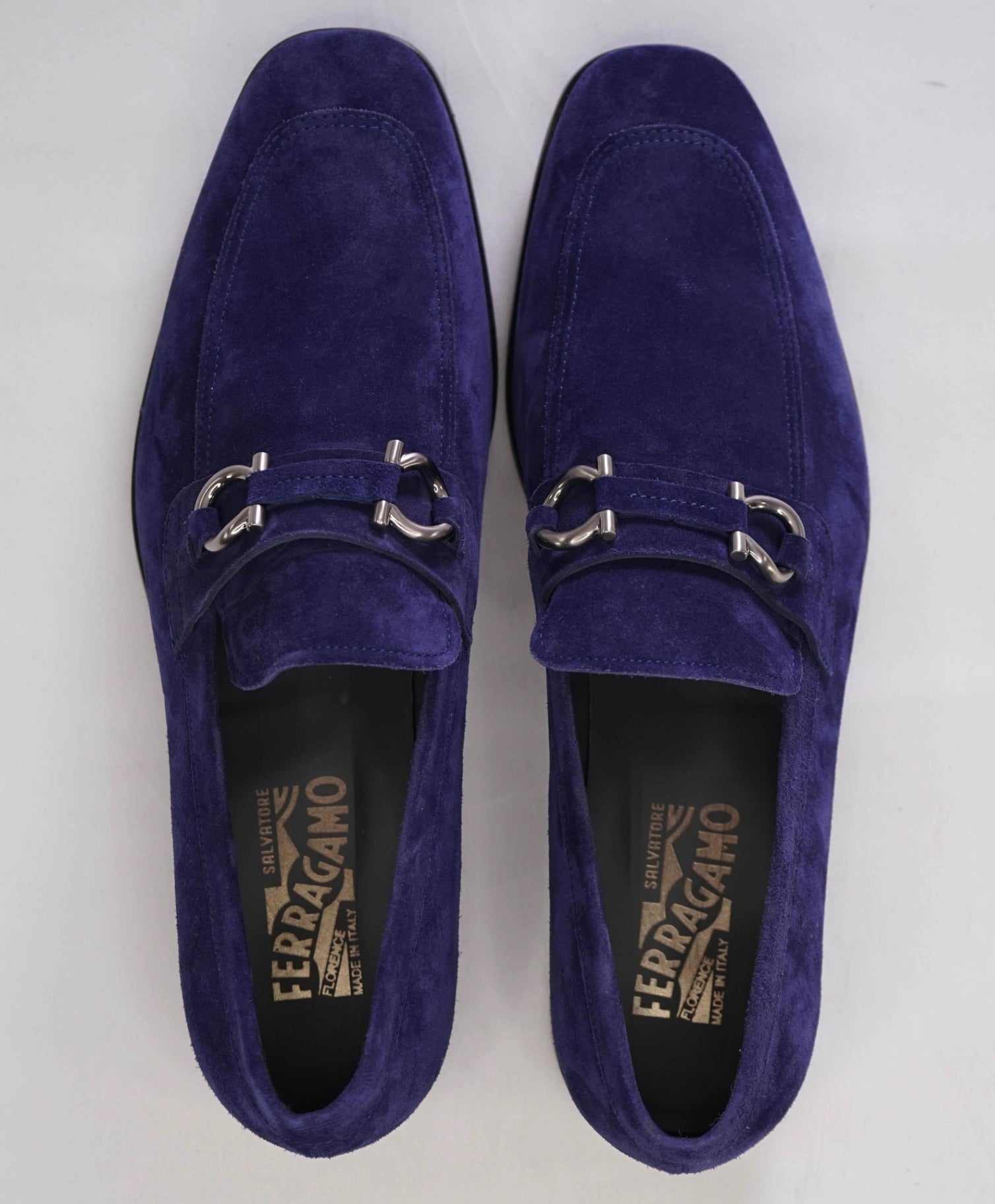 $850 Salvatore Ferragamo "FELICE" Blue Suede Loafers 9.5D