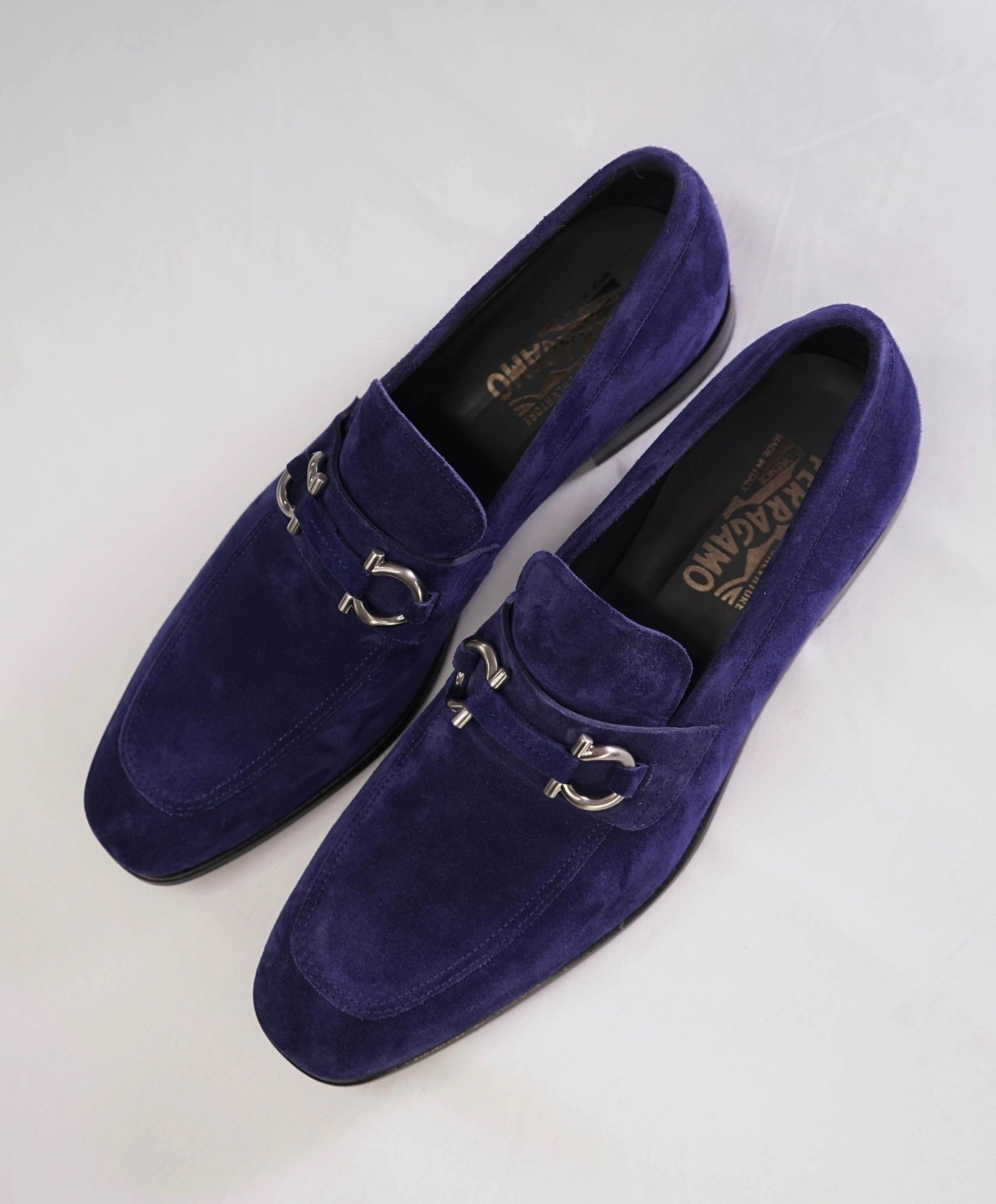 $850 Salvatore Ferragamo "FELICE" Blue Suede Loafers 9.5D
