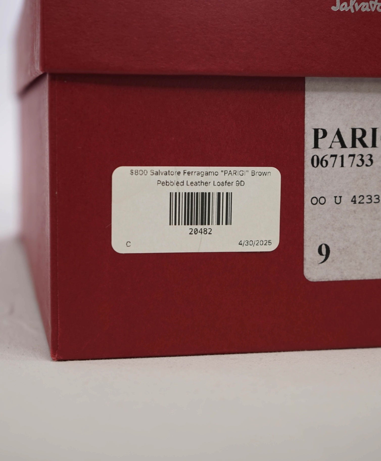 $800 Salvatore Ferragamo "PARIGI" Brown Pebbled Leather Loafer 9D