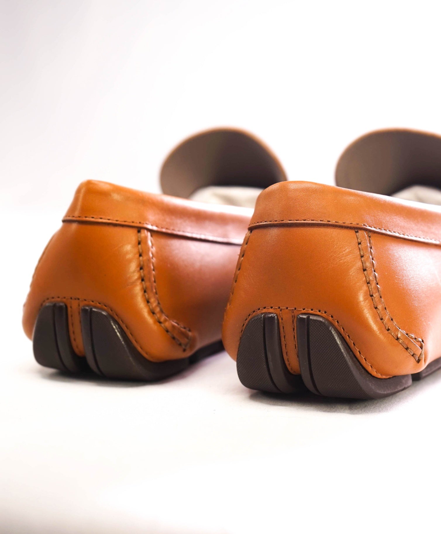 $800 Salvatore Ferragamo Light brown "Newton" Leather Loafer 10.5 E
