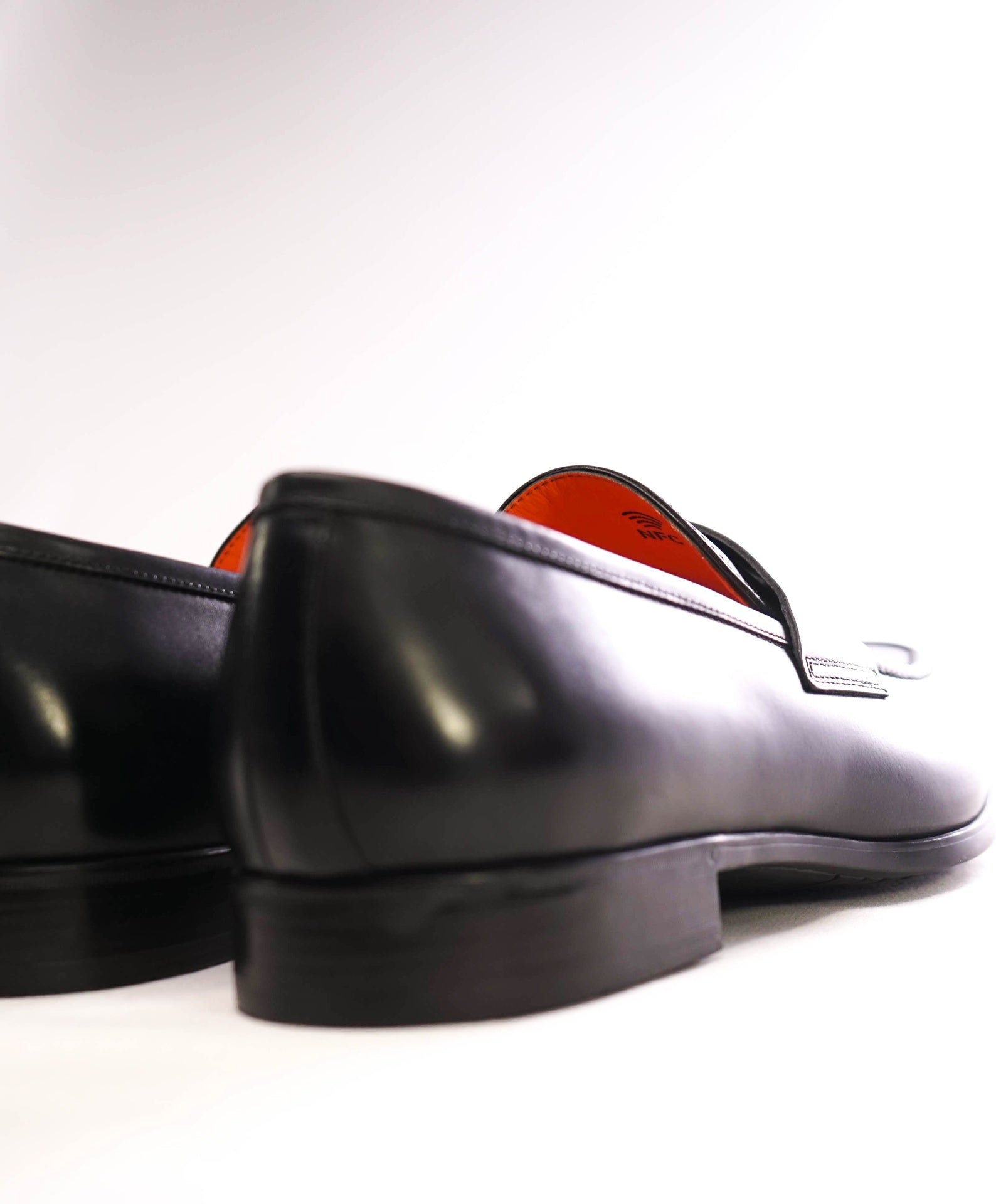 $800 Santoni Black Penny Loafers Leather 10.5 US