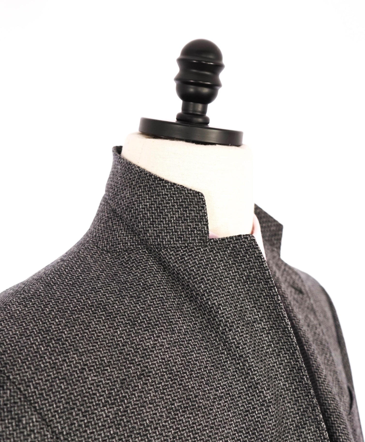 $1,495 Canali Grey/Blue Wool "KEI" Textured Blazer 40R