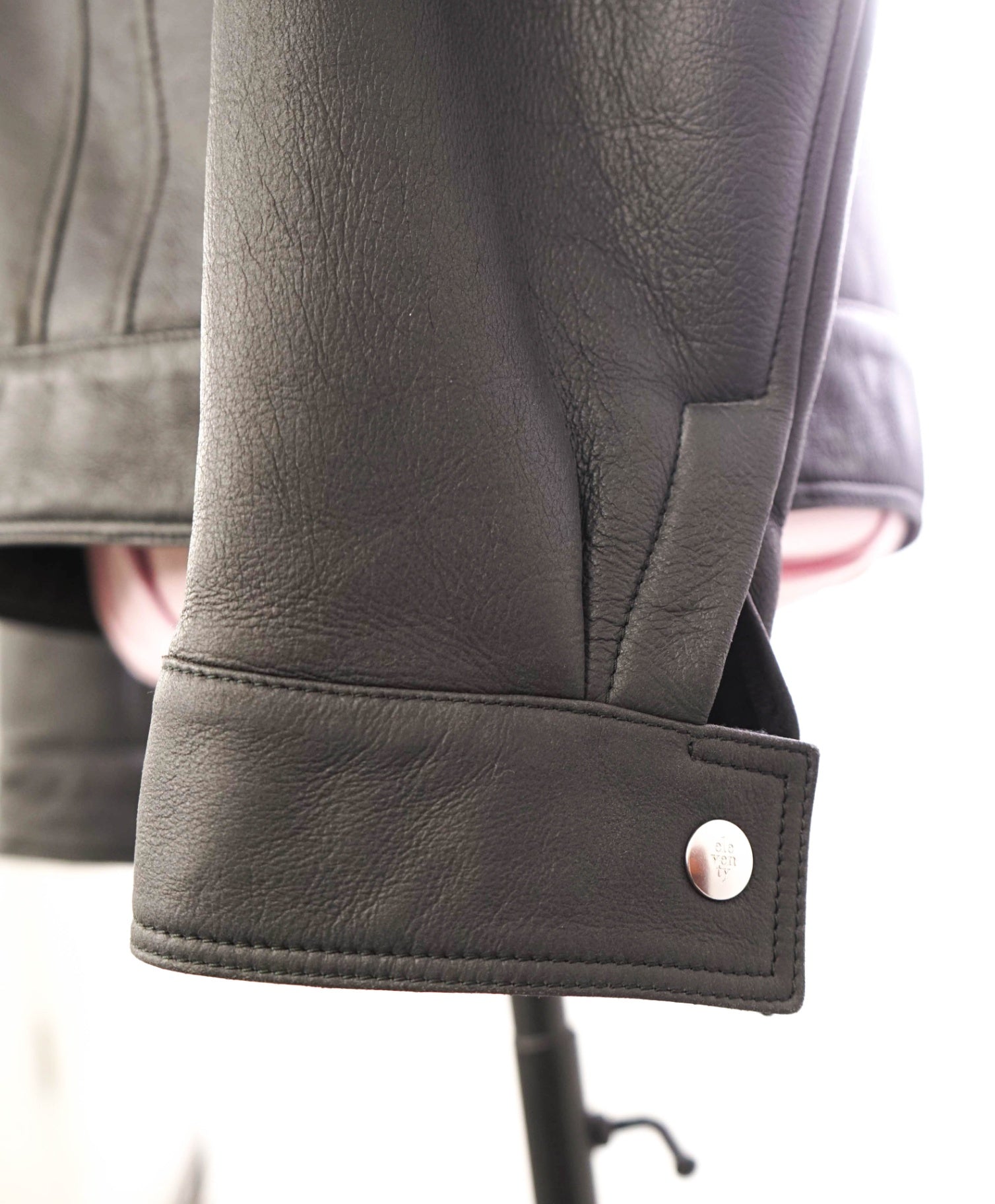 $6,295 ELEVENTY Black SHEARLING Lined Leather Jacket 40