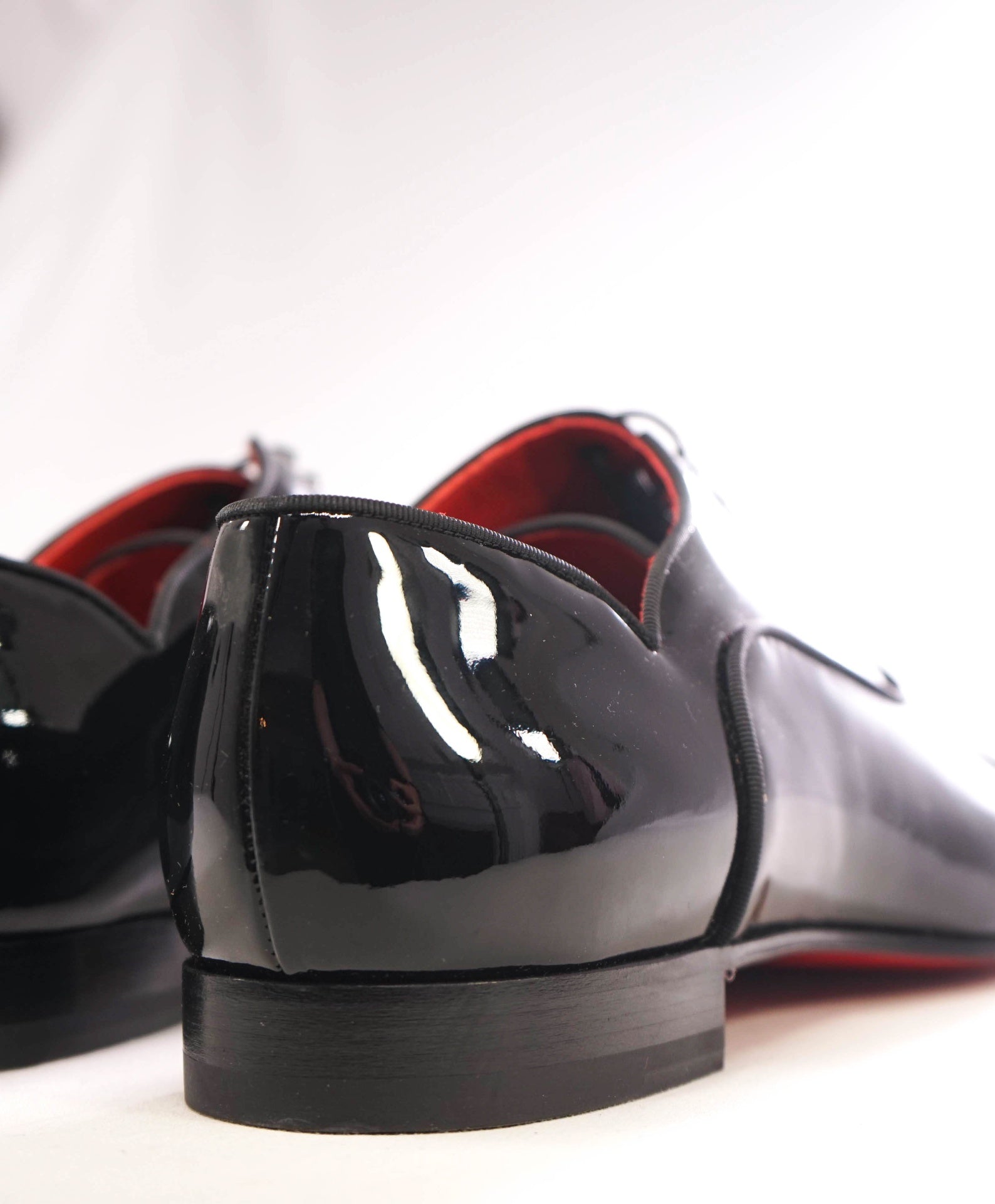 $1,050 Christian Louboutin Black "Greggy Chick" Oxford US 12 (45EU)