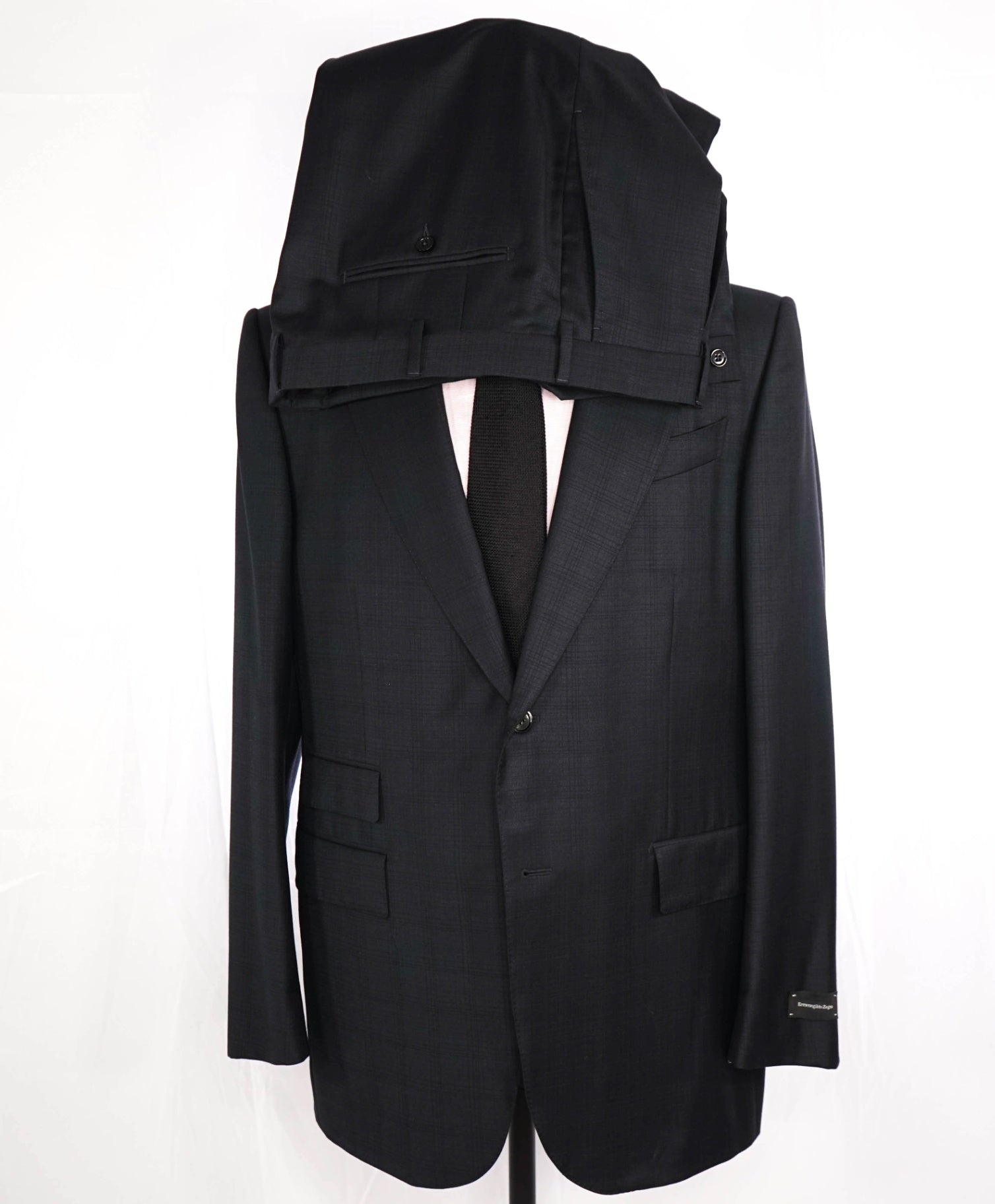 $3,995 Ermenegildo Zegna "TROFEO" Dark Grey Plaid Wool Suit 44R