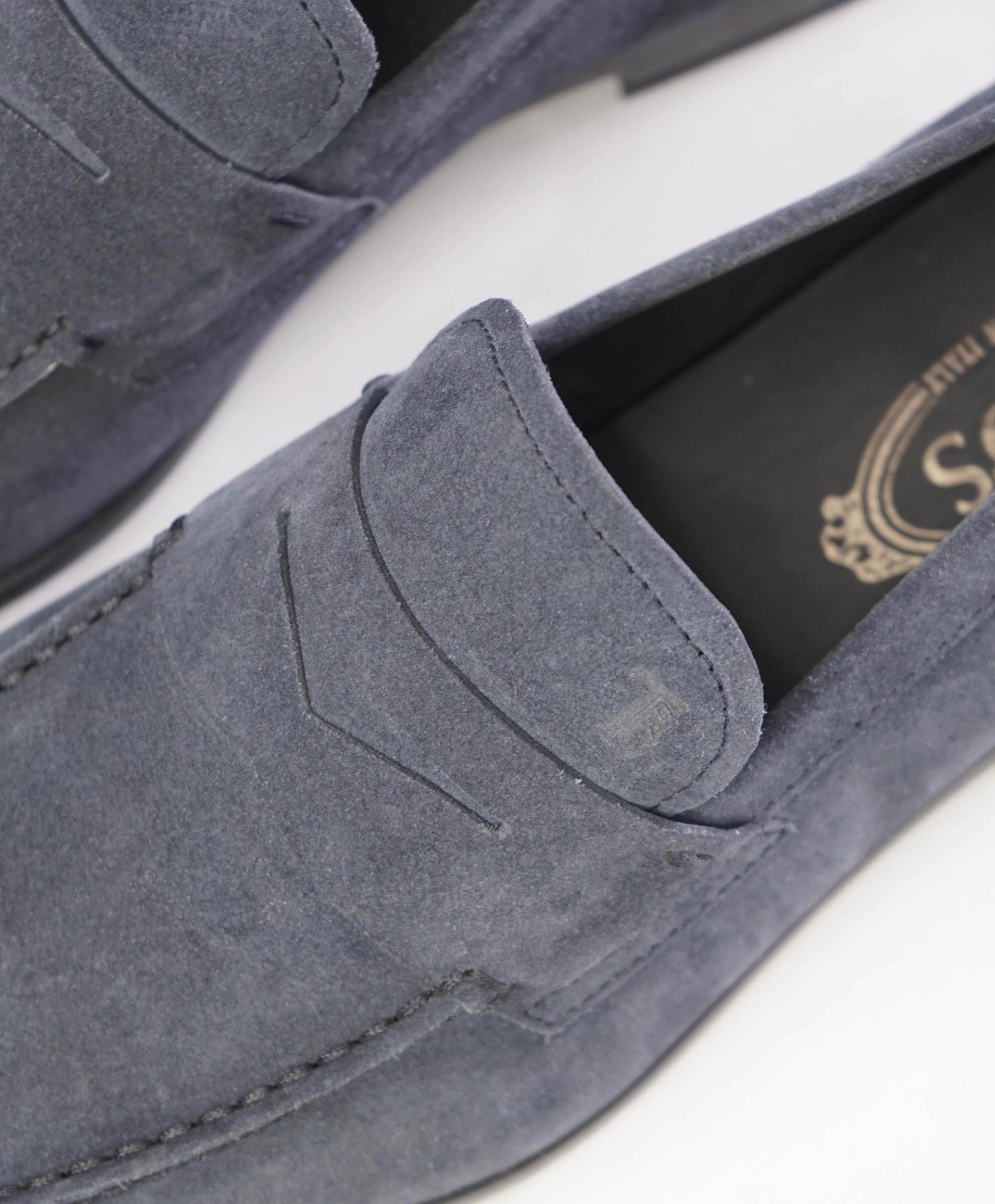 $775 Tod's Navy Suede Loafers Logo Vamp US 8.5 (7.5UK)