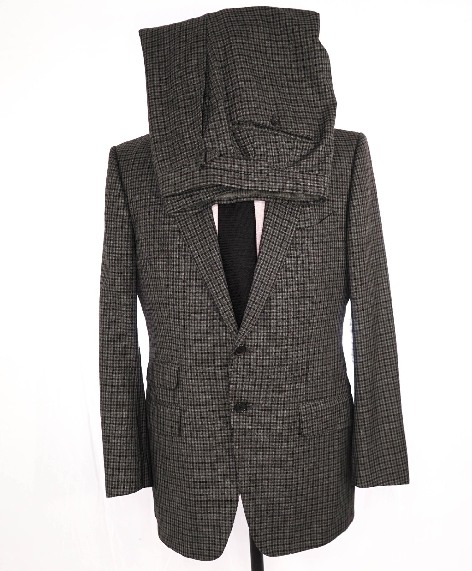 $5,970 TOM FORD - 2-Piece "FIT Y" Gray Gingham Check Suit - 42R