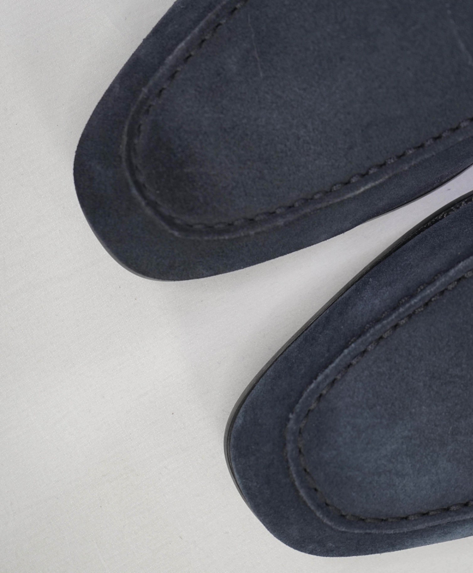 $775 Tod's Navy Suede Loafers Logo Vamp US 8.5 (7.5UK)