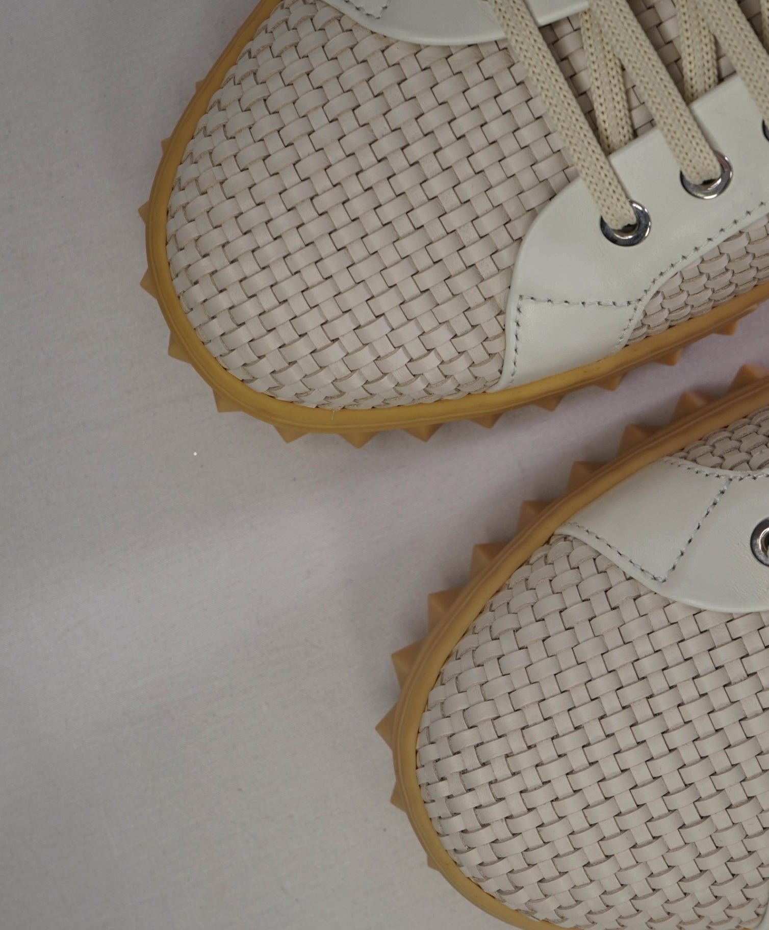$800 Salvatore Ferragamo "CUBE" Ivory Woven Suede Sneakers 11 M