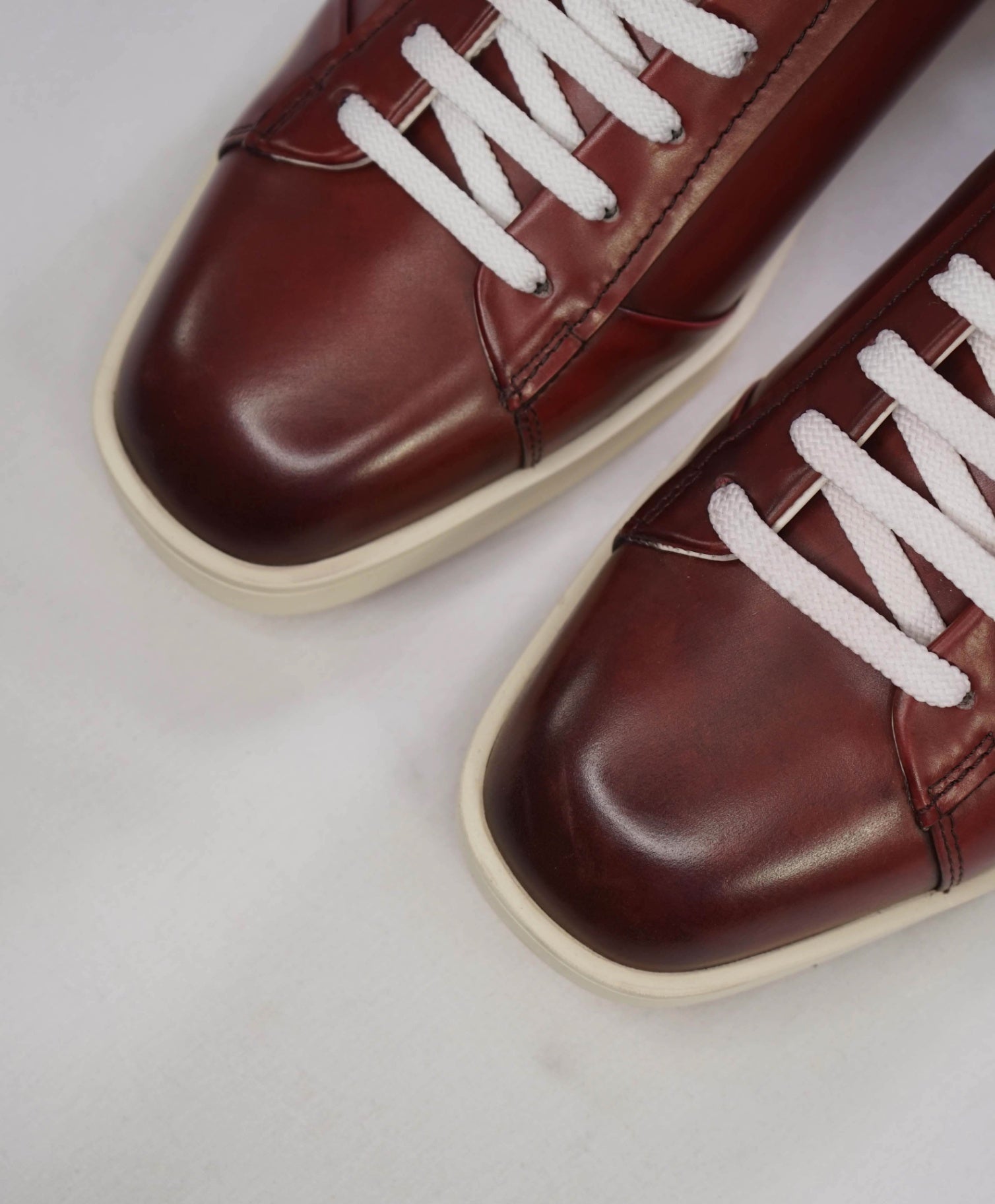 $780 Santoni Oxblood Patina Leather Sneakers US 8.5 (7.5UK)