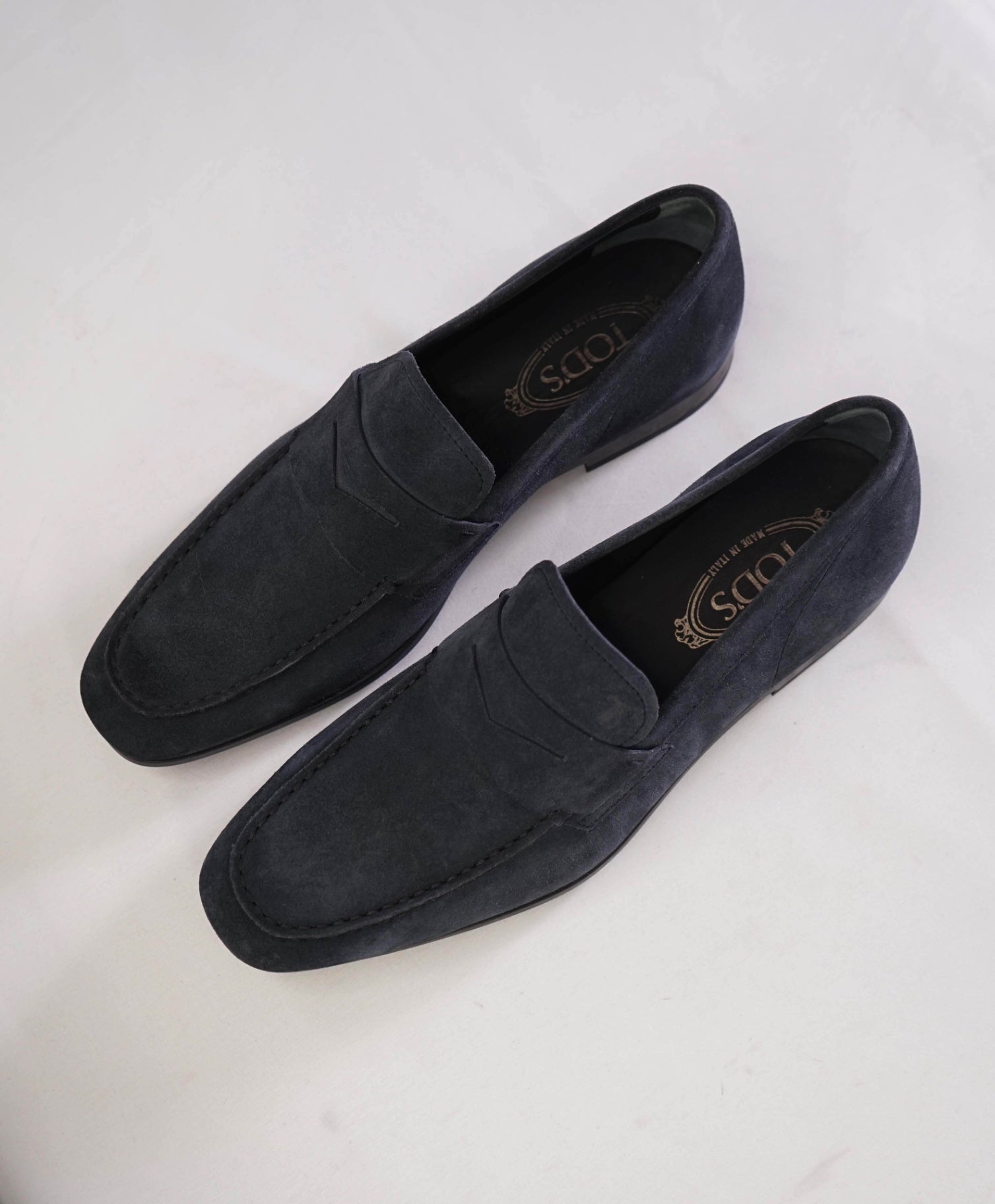 $775 Tod's Navy Suede Loafers Logo Vamp US 8.5 (7.5UK)