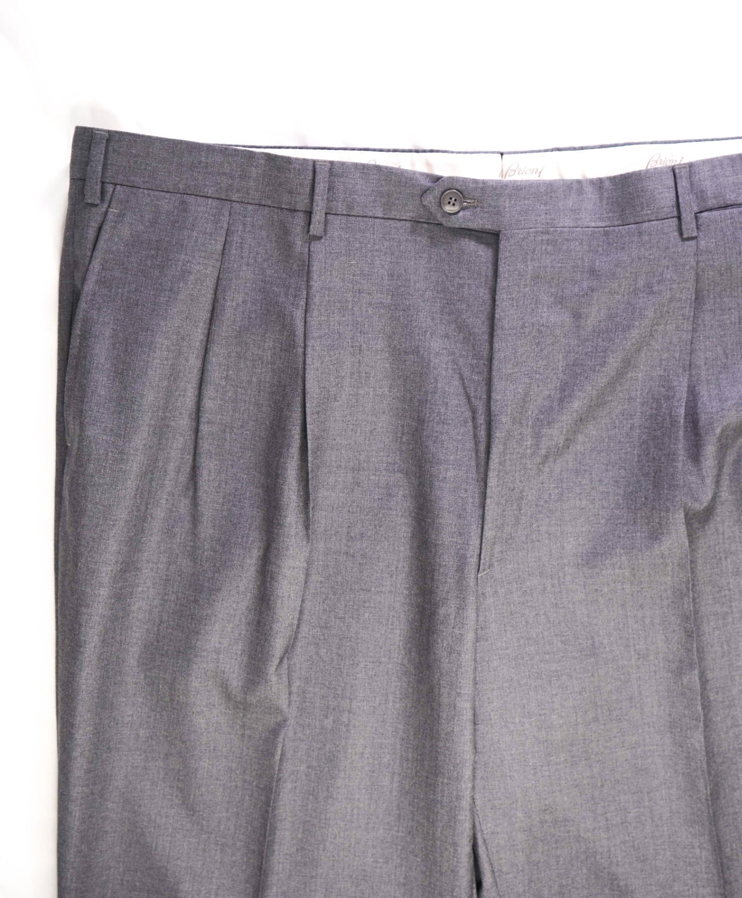 $1,050 Brioni Pleated Solid Grey Wool Dress Pants 45W