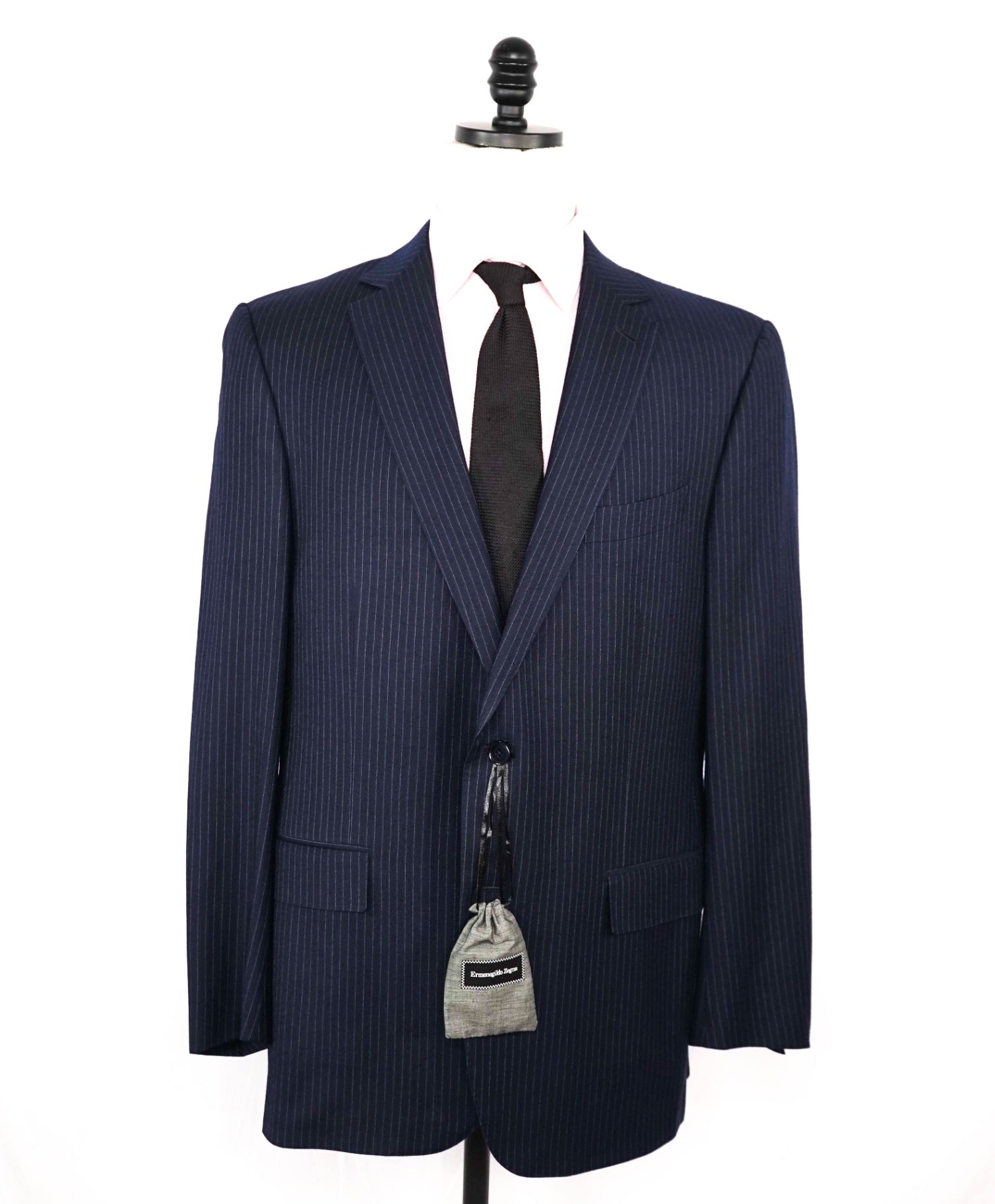 $3,950 Ermenegildo Zegna "TROFEO" Navy Striped Wool/Silk Suit 46R