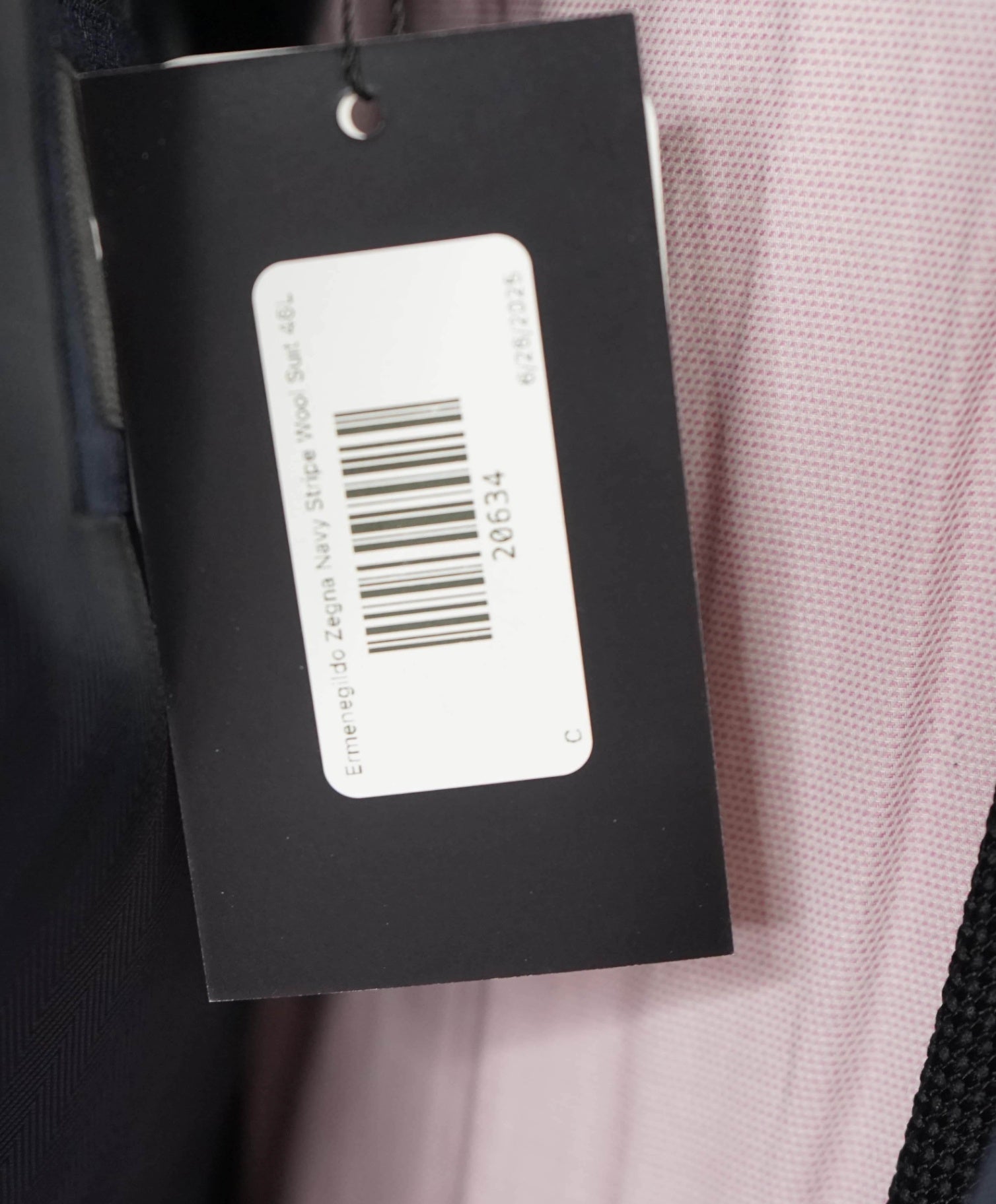 $3,995 Ermenegildo Zegna "Multiseason" Navy Chalk Stripe Suit 46L