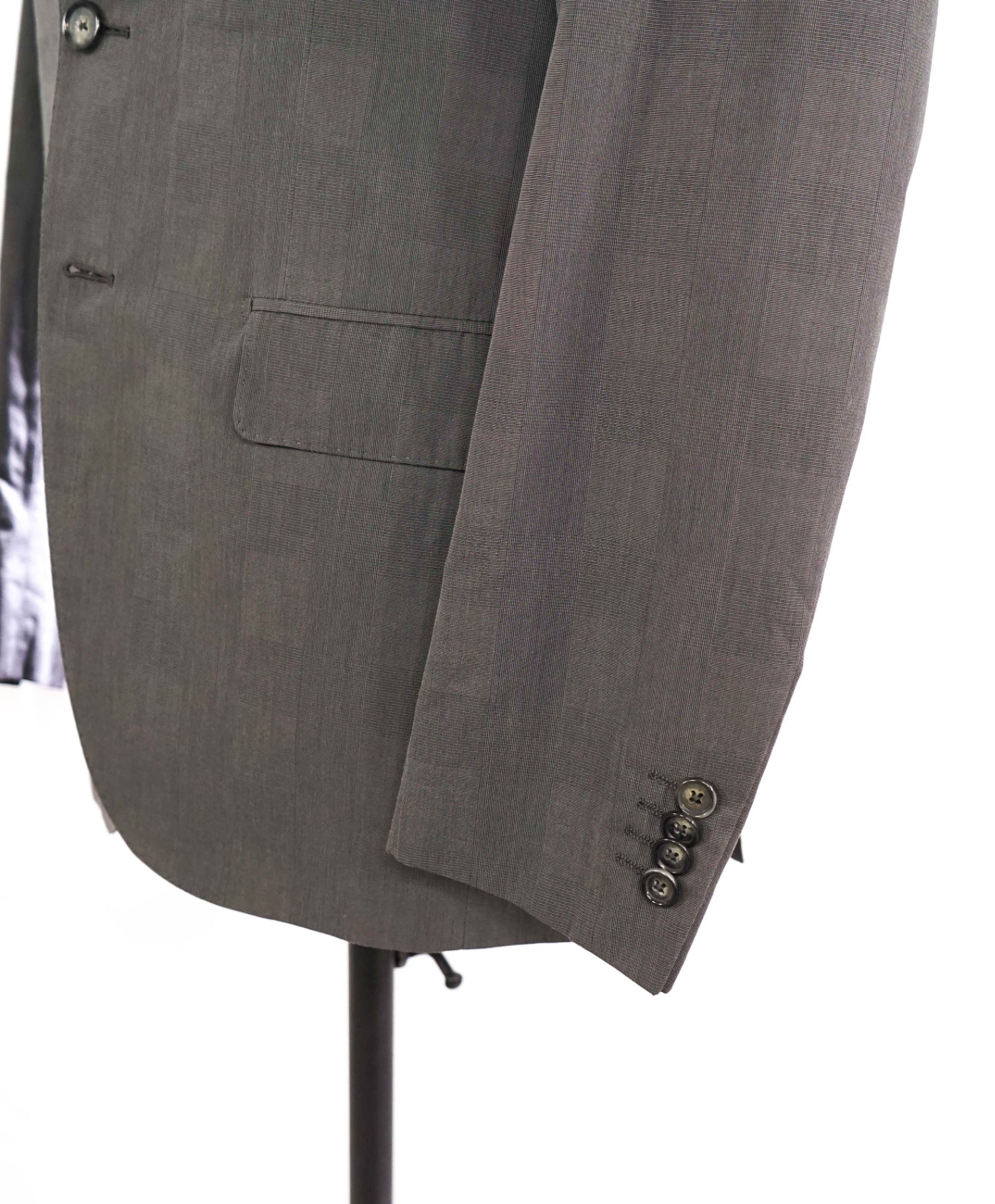 $2,000 Caruso Grey Plaid COTTON/SILK 2/3-Btn Roll Lapel Suit 38R