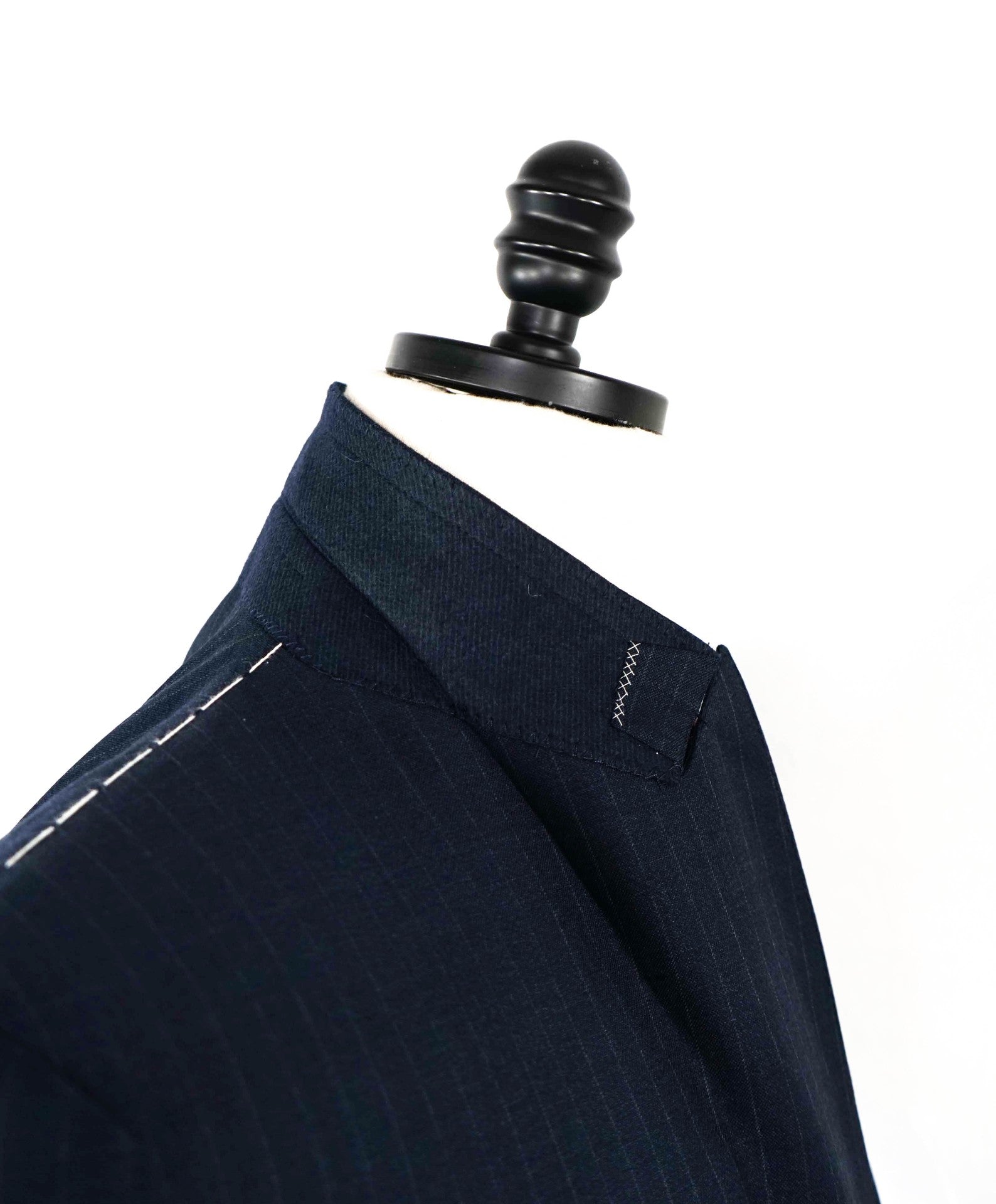 $3,995 Ermenegildo Zegna "Multiseason" Navy Chalk Stripe Suit 46L