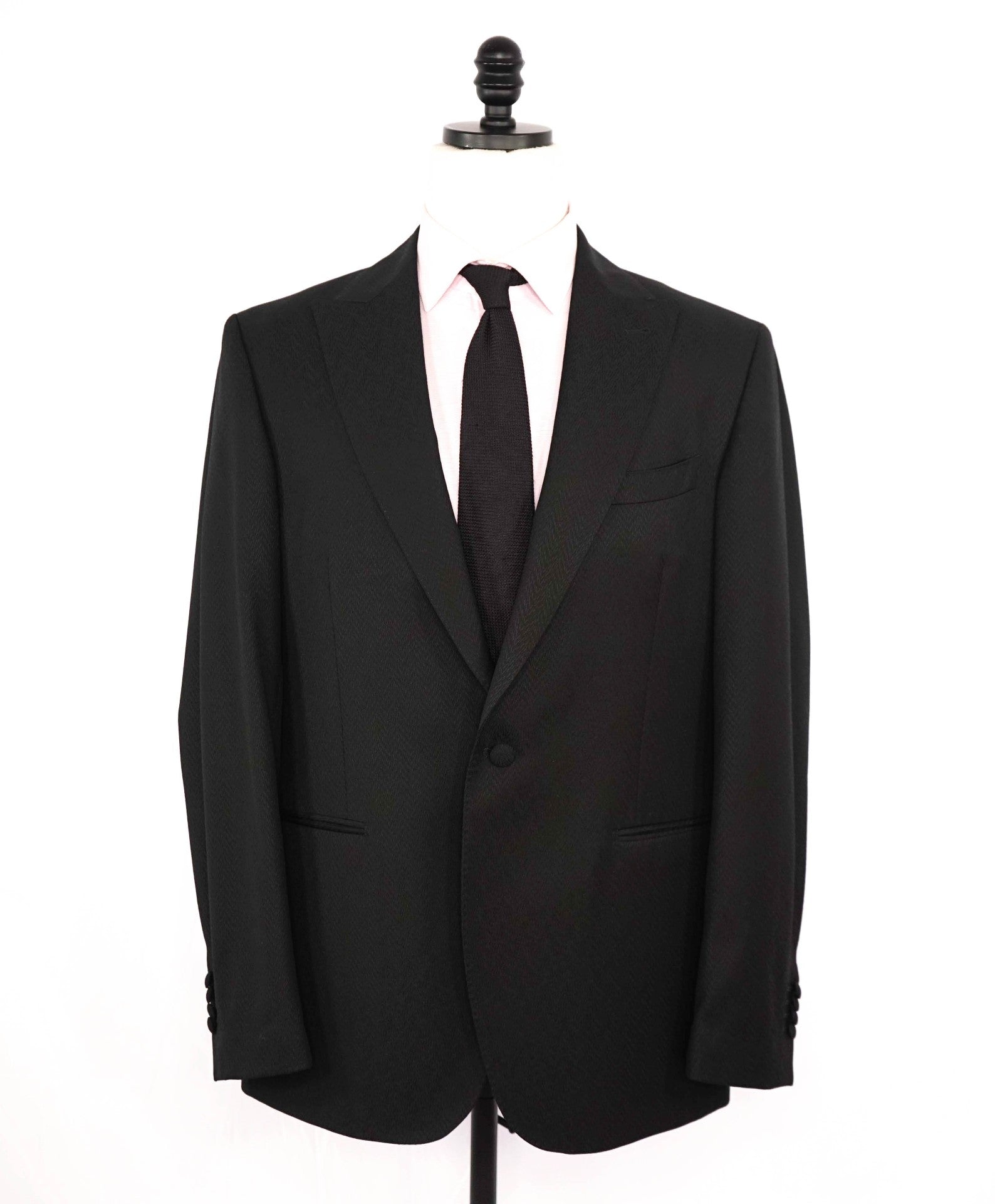 SAKS FIFTH AVENUE - Black Herringbone Tuxedo Dinner Blazer 44R