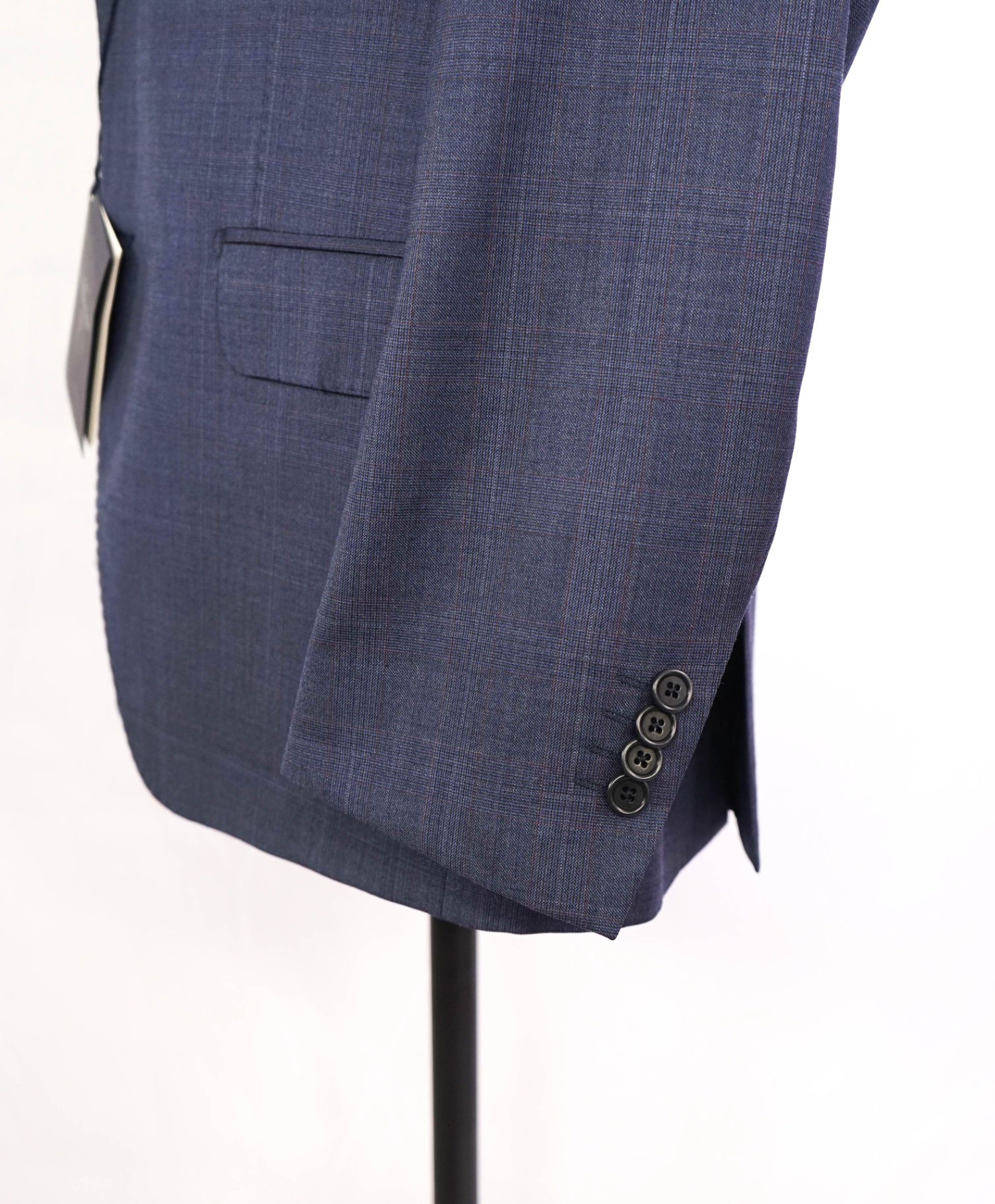 ERMENEGILDO ZEGNA - By SAKS 5TH AVE "Modern" Blue Suit 42R