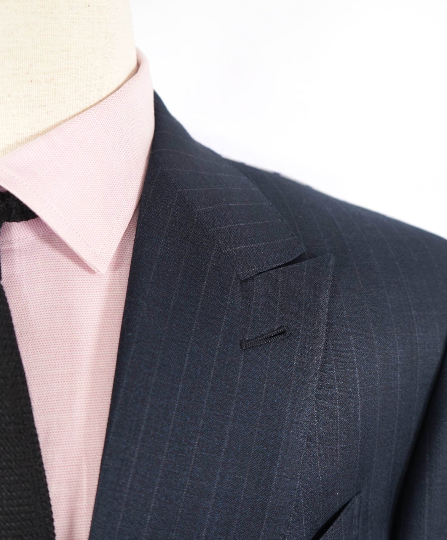 $3,995 Ermenegildo Zegna "Multiseason" Navy Chalk Stripe Suit 46L