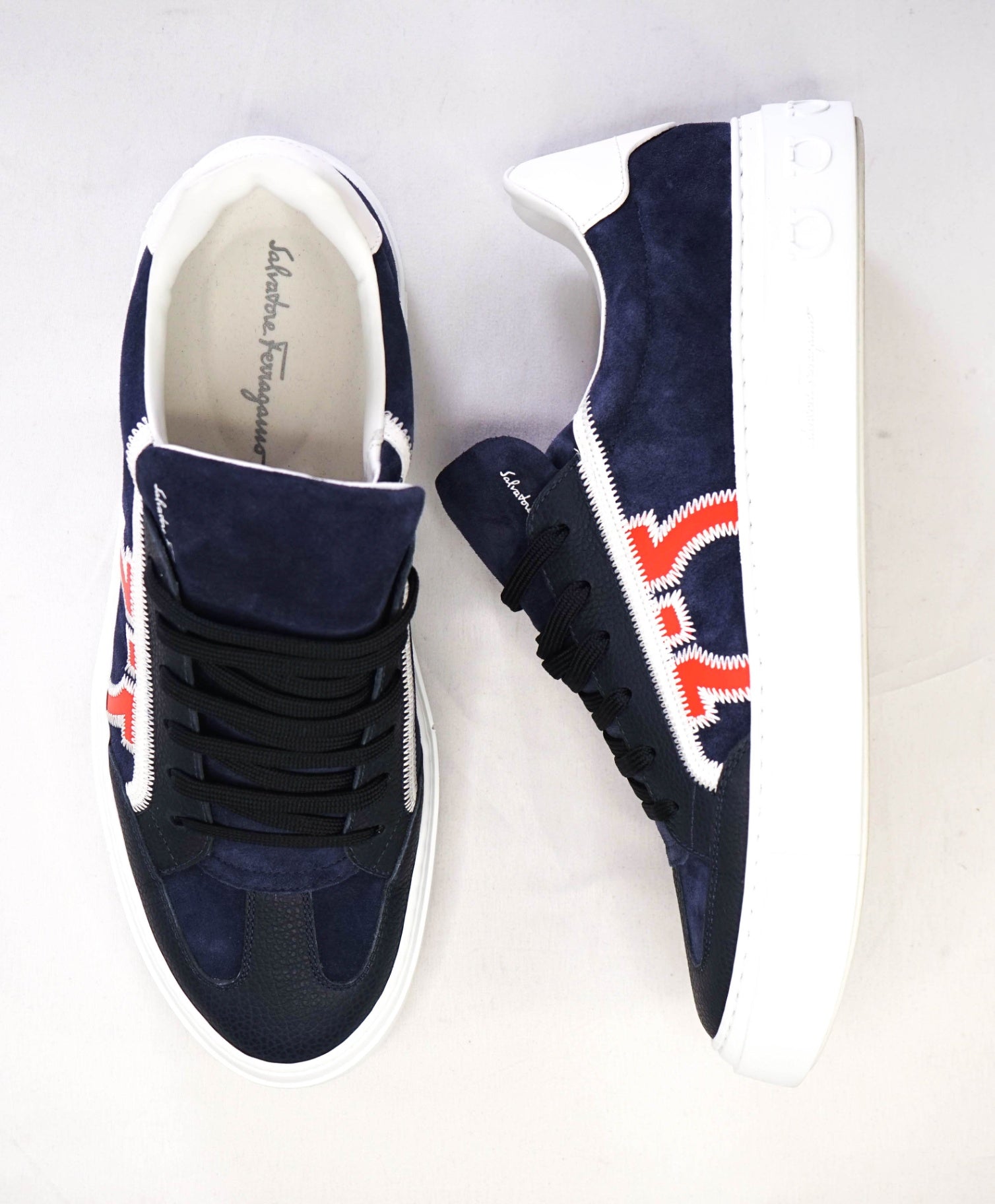 $795 SALVATORE FERRAGAMO - *BORG 5* Navy Sneaker - 10 M