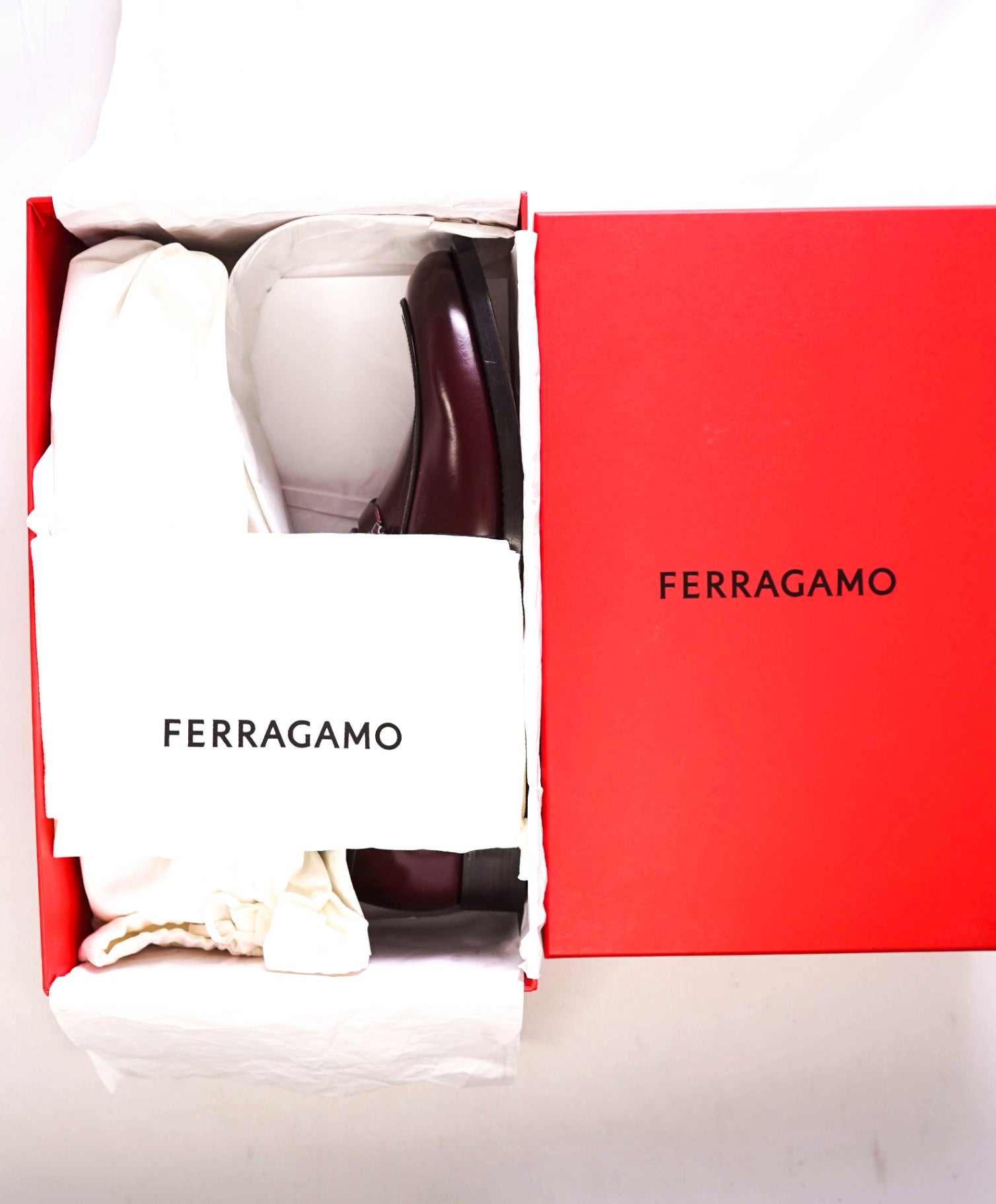 $1,095 FERRAGAMO Burgundy "CANADA" Leather Loafers 11 EE