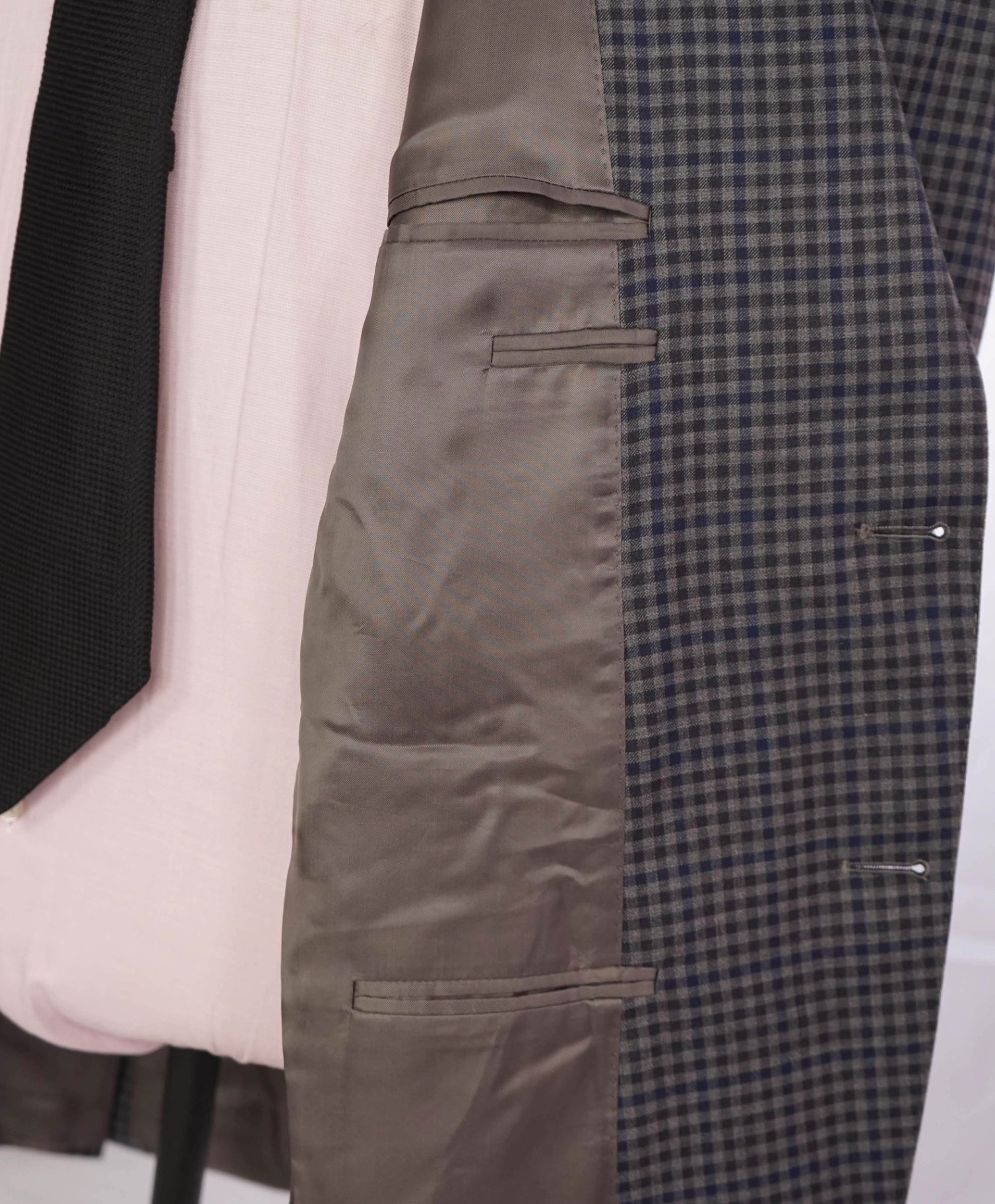 $1,895 Canali - Gray/Navy Gingham Wool Blazer - 48R