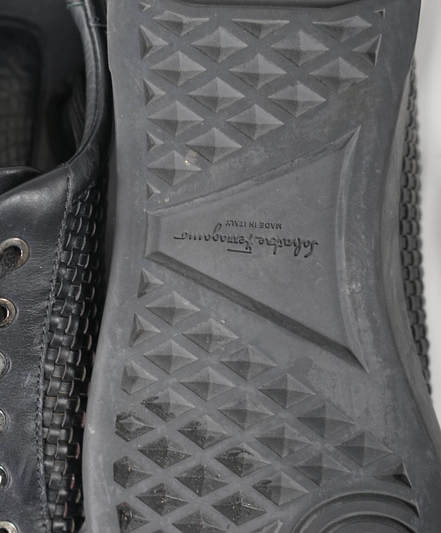 $800 SALVATORE FERRAGAMO - Black Woven Sneakers Leather - 11.5 M