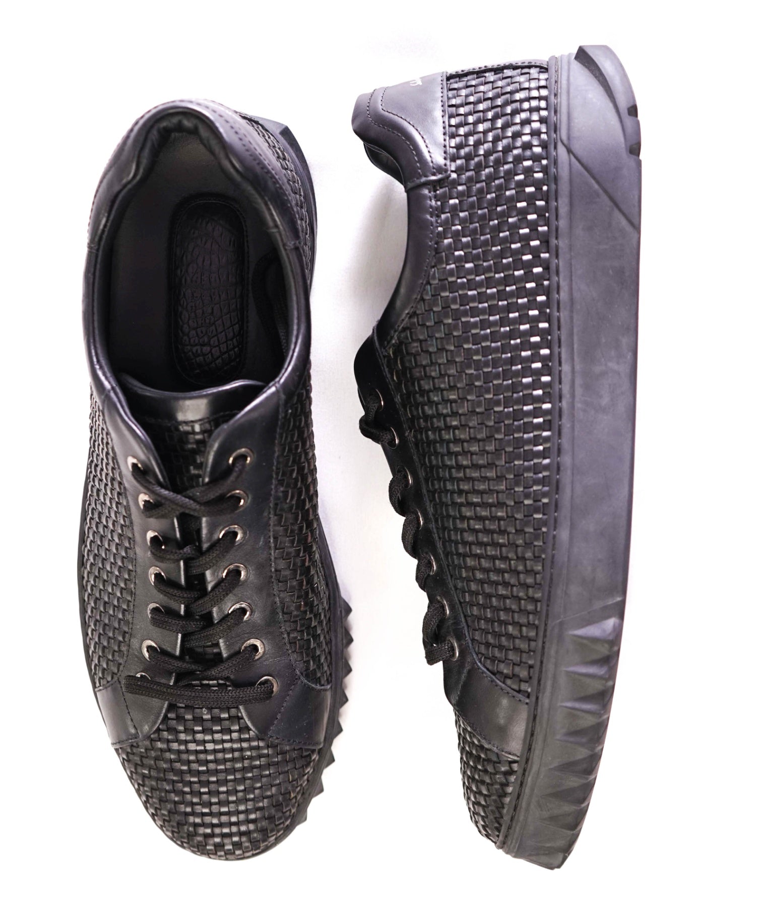 $800 SALVATORE FERRAGAMO - Black Woven Sneakers Leather - 11.5 M