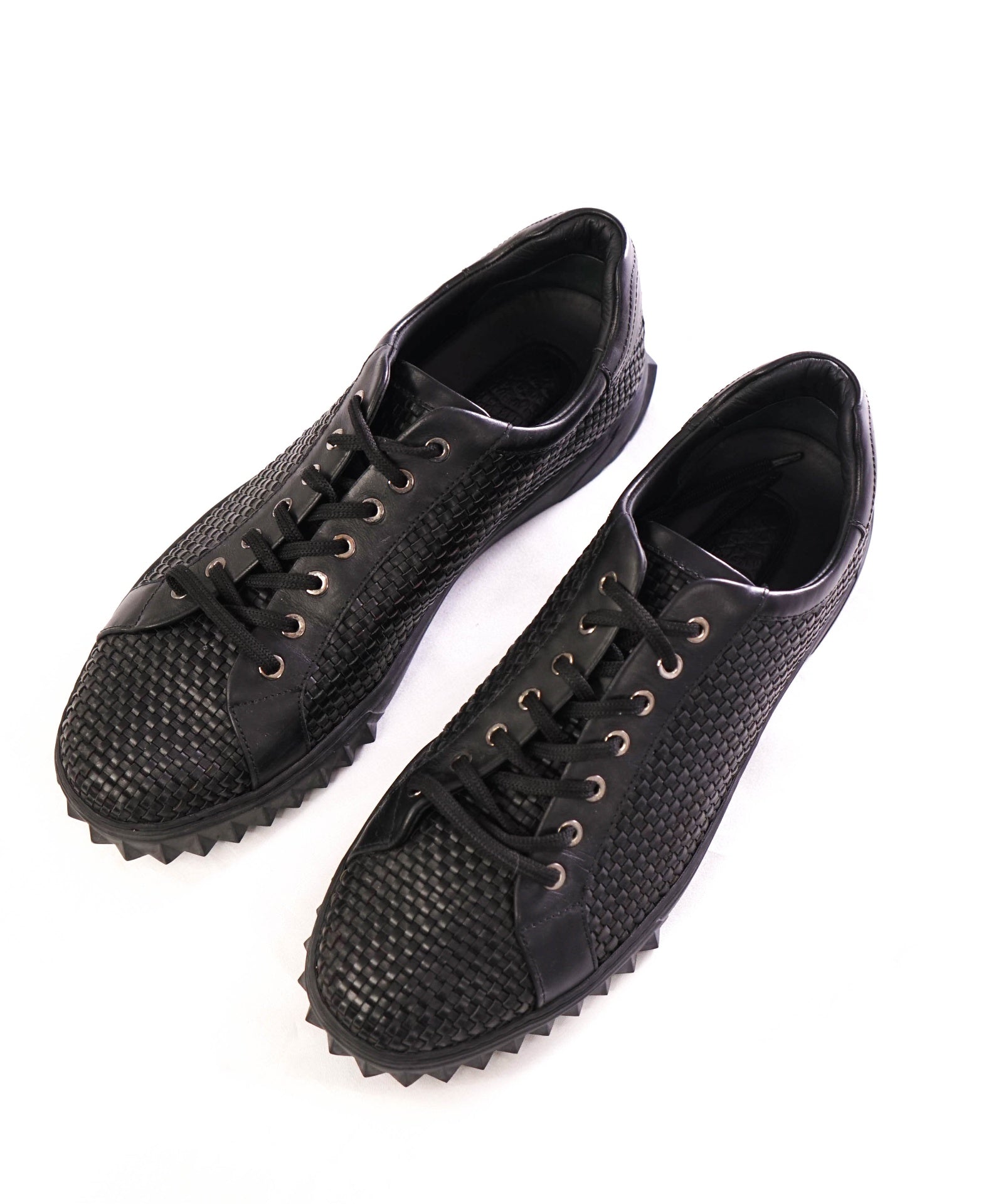 $800 SALVATORE FERRAGAMO - Black Woven Sneakers Leather - 11.5 M