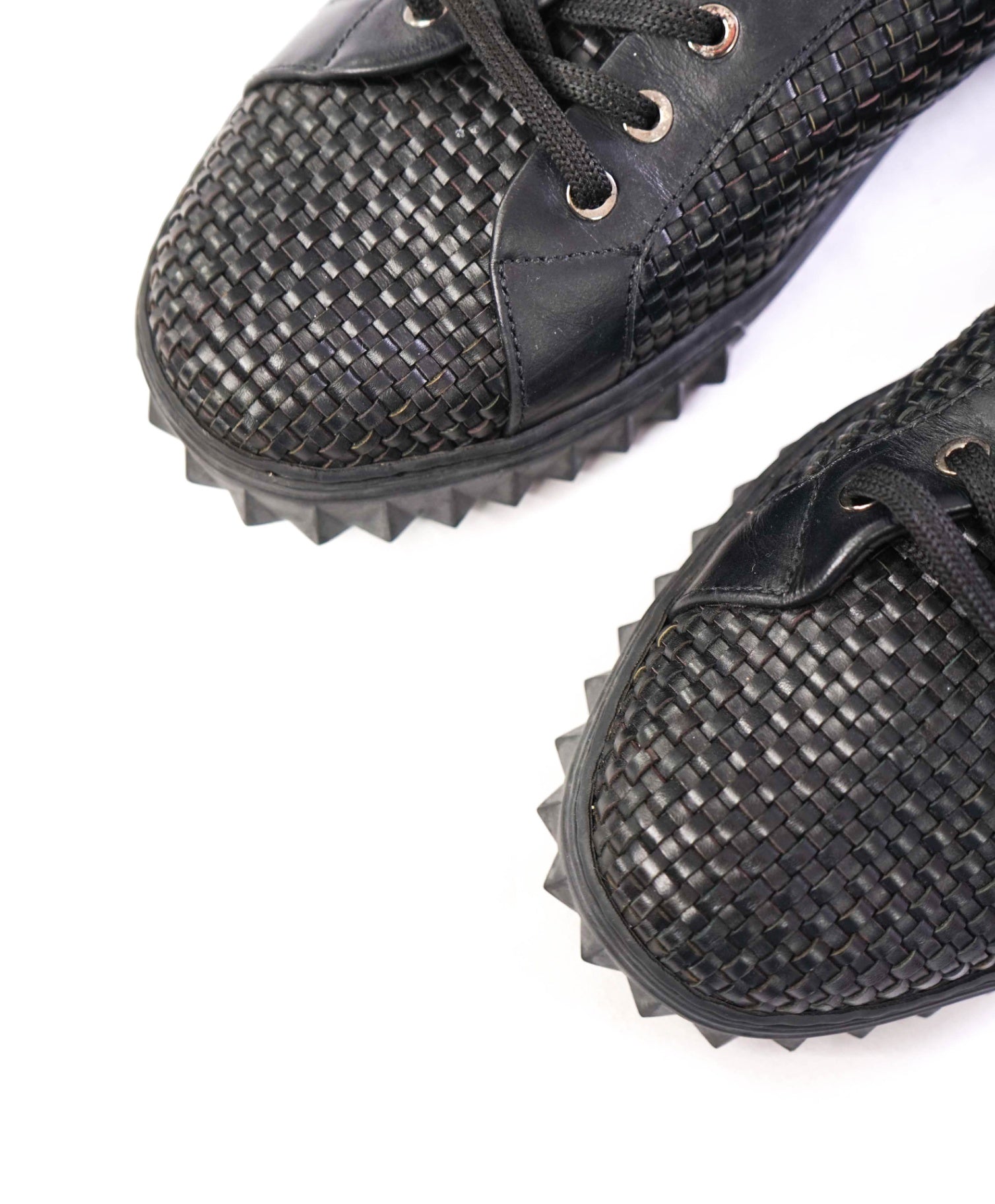 $800 SALVATORE FERRAGAMO - Black Woven Sneakers Leather - 11.5 M