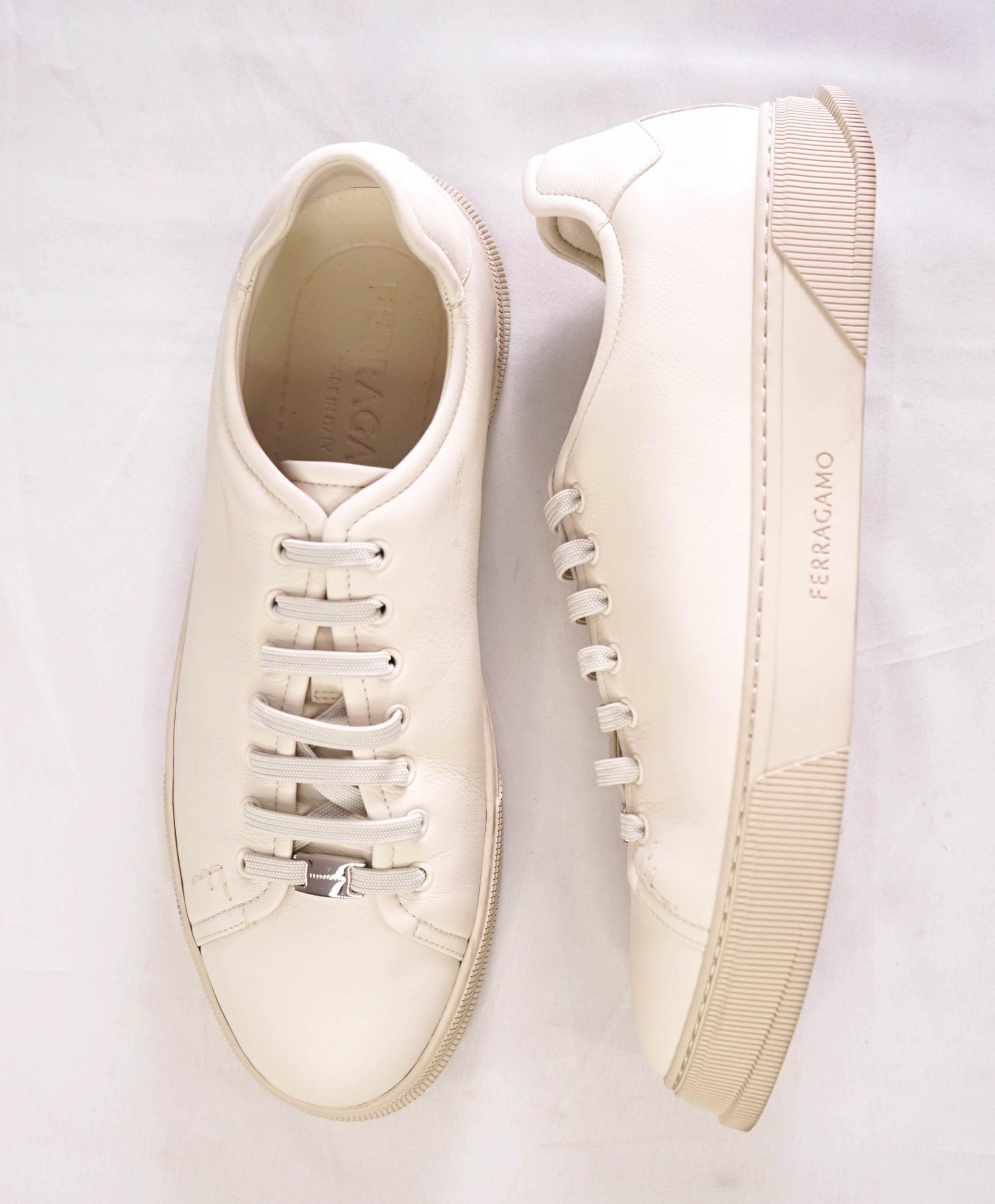 $750 FERRAGAMO - White Ivory Logo Sneakers Leather - 11 M