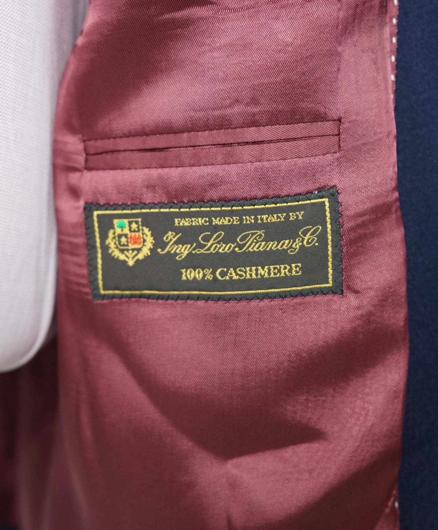 $1,298 SAKS 5TH AVE / LORO PIANA- 100% Cashmere Navy Blazer- 46R
