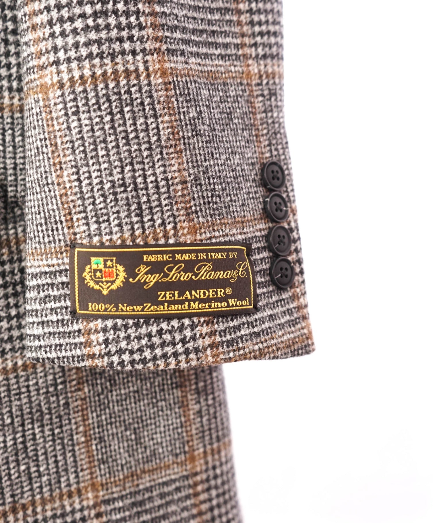 $1,198 SAKS 5TH AVE - LORO PIANA "Zelander" Merino Wool - 38R