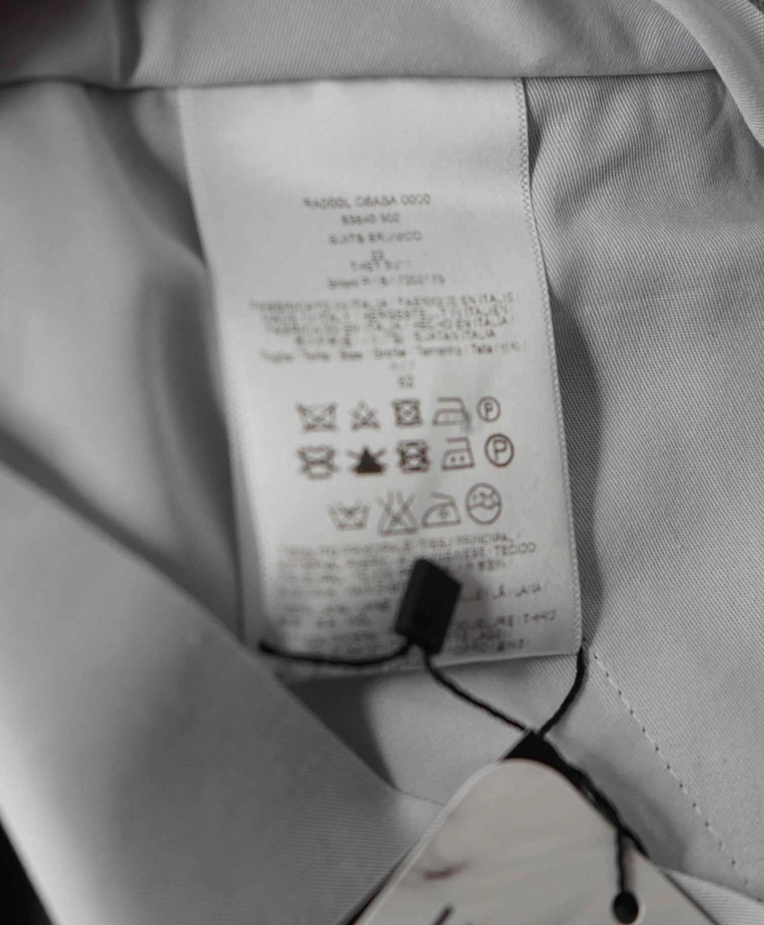 $1,095 BRIONI Navy Blue/Red Striped Wool Pants 43W