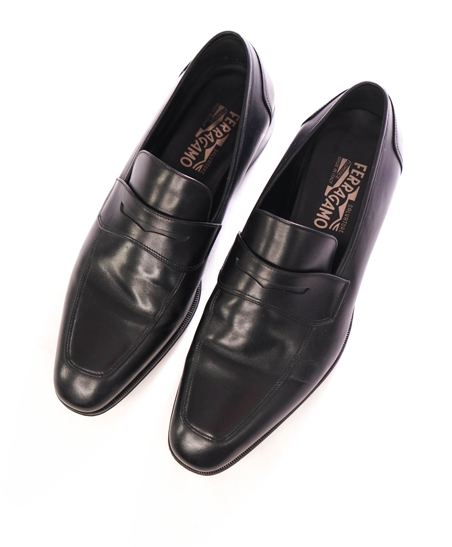 $850 SALVATORE FERRAGAMO - "Lionel" Black Penny Loafers - 11 3E