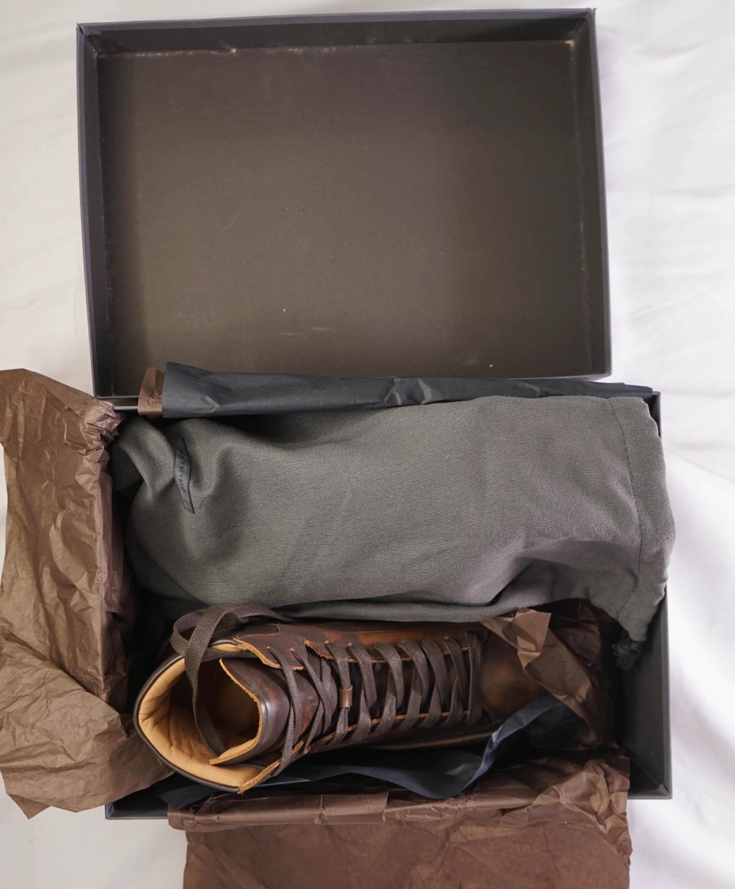 $698 JOHN VARVATOS -"Wooster Artisan High Top" Leather - US 8.5
