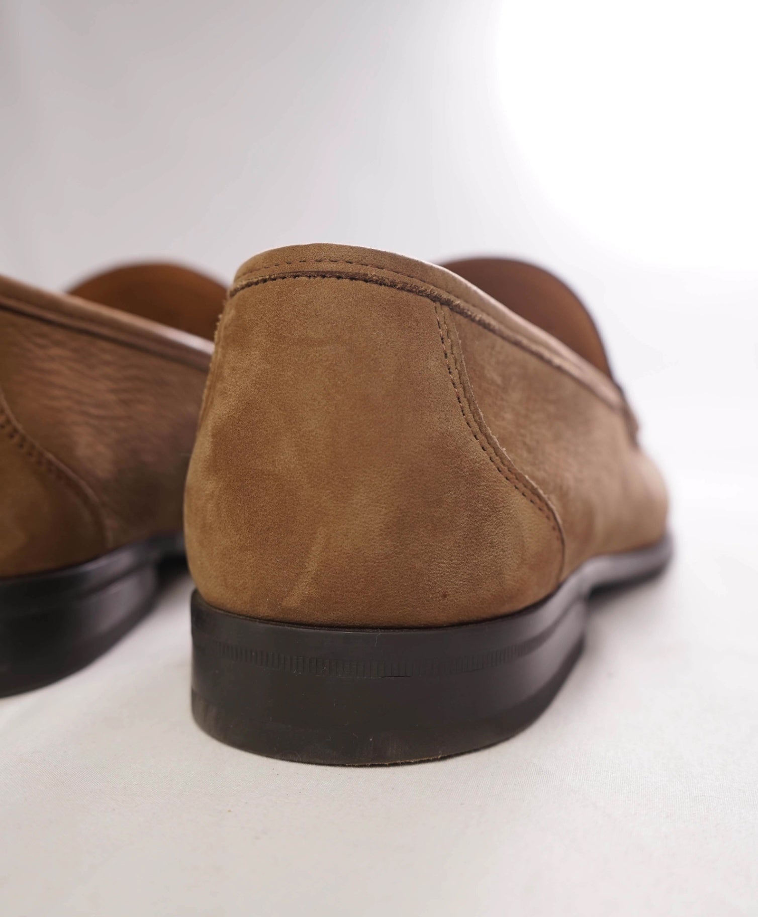 $850 FERRAGAMO - “GRANDIOSO" Gancini Loafer Brown Leather -11 D