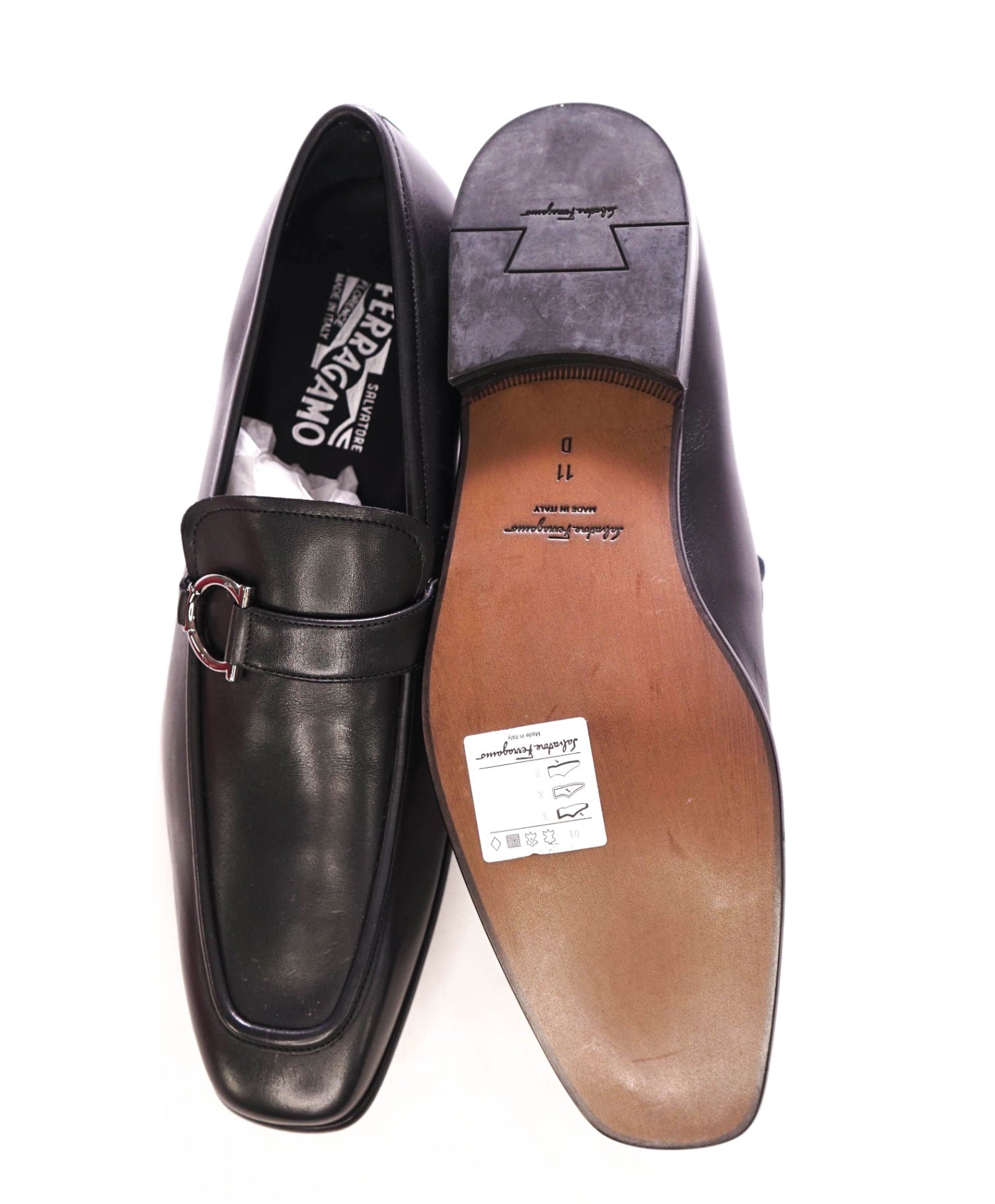 $950 FERRAGAMO - Black *NUTI* GANCINI Leather Loafers - 11 D