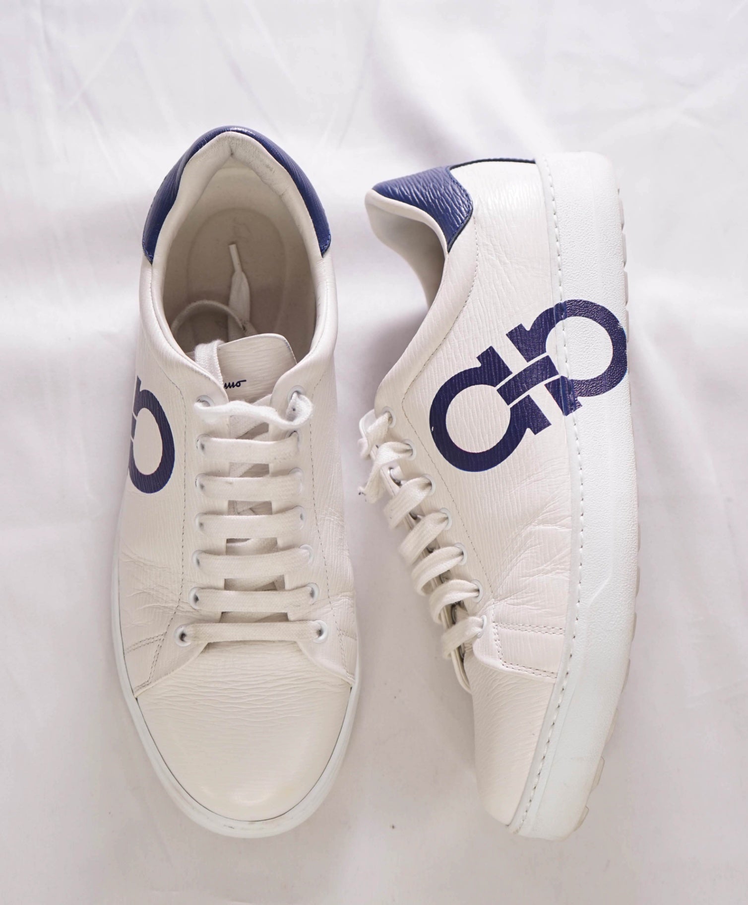 $750 SALVATORE FERRAGAMO - White/Blue Sneakers Leather - 10.5 M