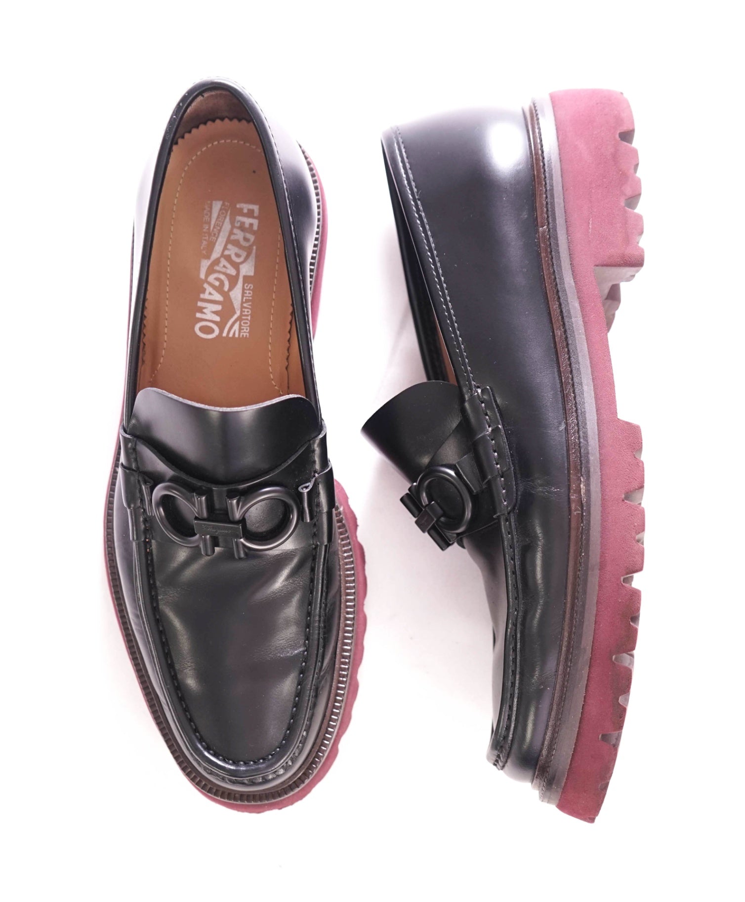 $930 FERRAGAMO - BLEEKER Black Lug Sole Loafers - 9.5 D