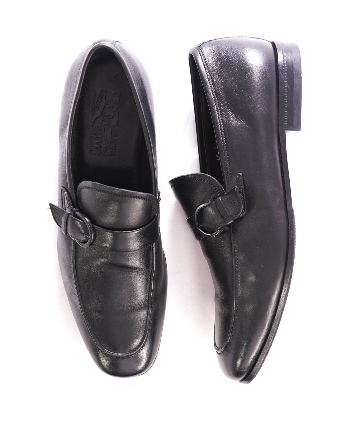 $950 SALVATORE FERRAGAMO - Leather Black Loafers - 9 EE